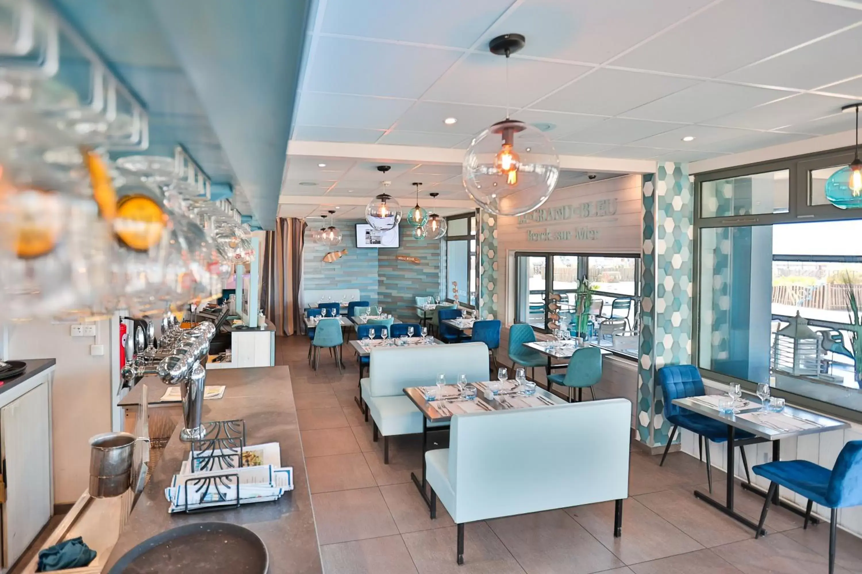 Restaurant/Places to Eat in The Originals Boutique, Hôtel Neptune, Berck-sur-Mer (Inter-Hotel)