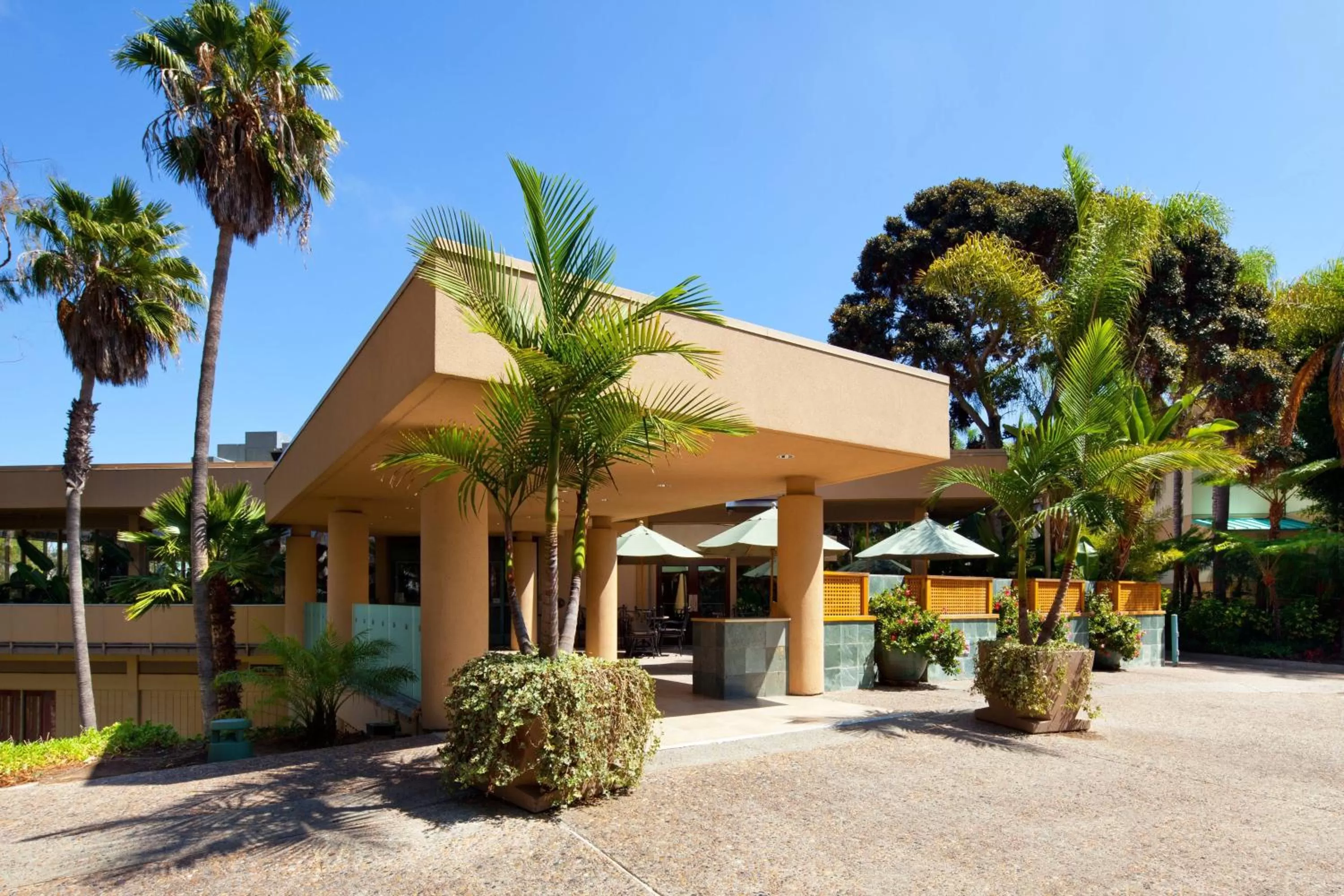 Property building in Sheraton La Jolla