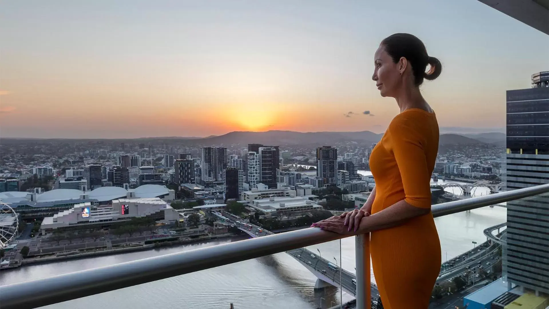 River view in Oaks Brisbane Casino Tower Suites