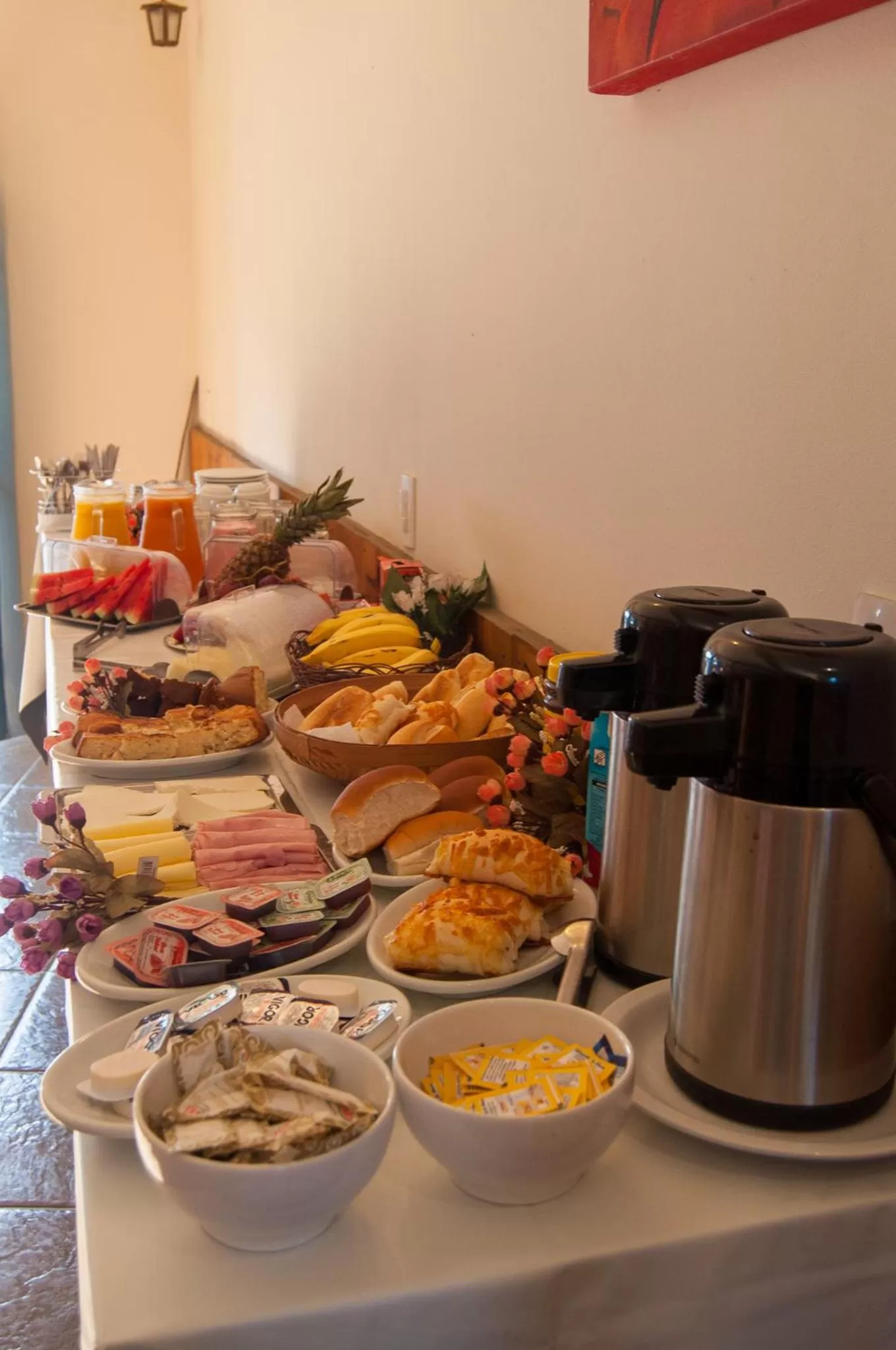 Breakfast in Refron du Mar Pousada Paraty