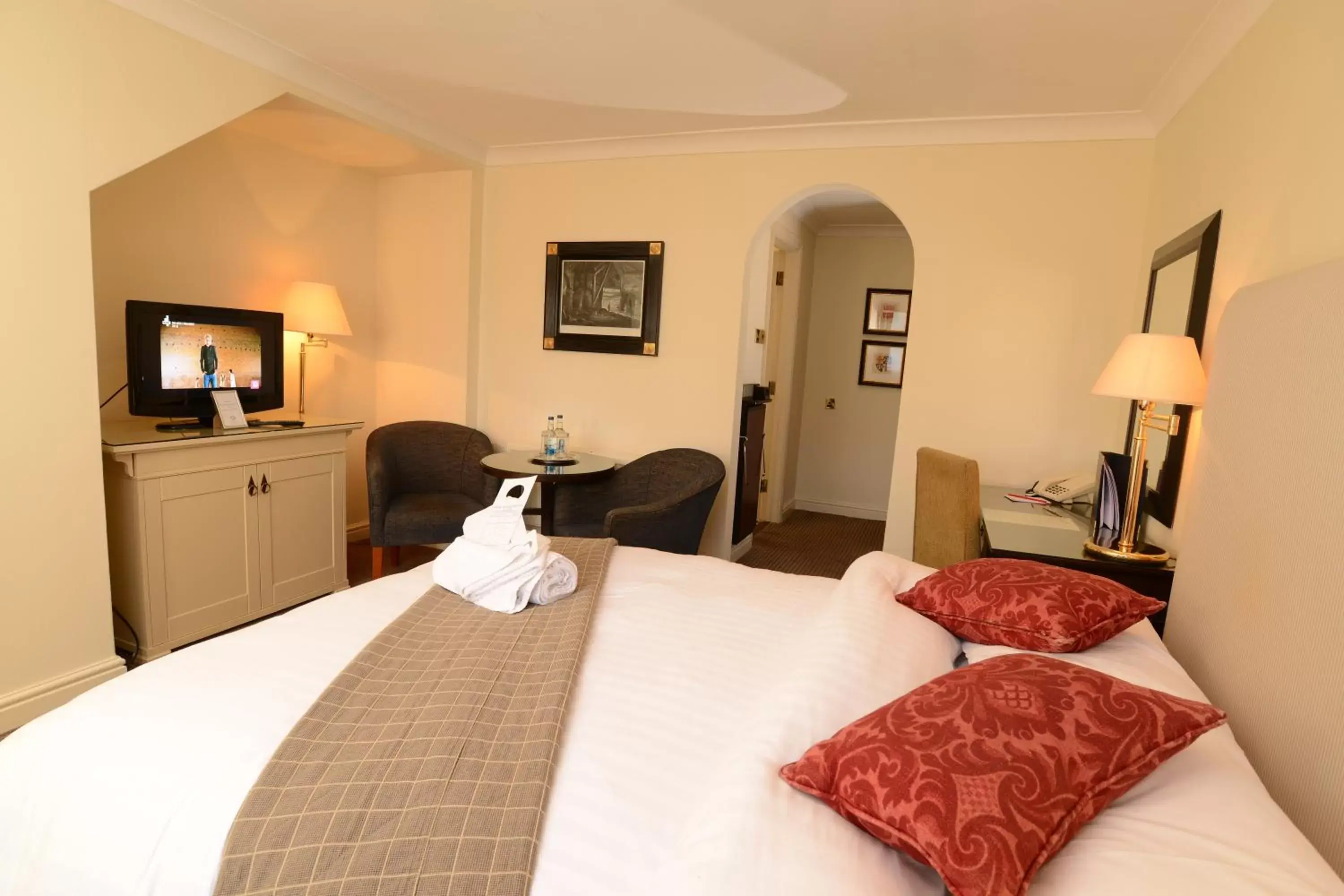 Photo of the whole room, Bed in Park House Hotel