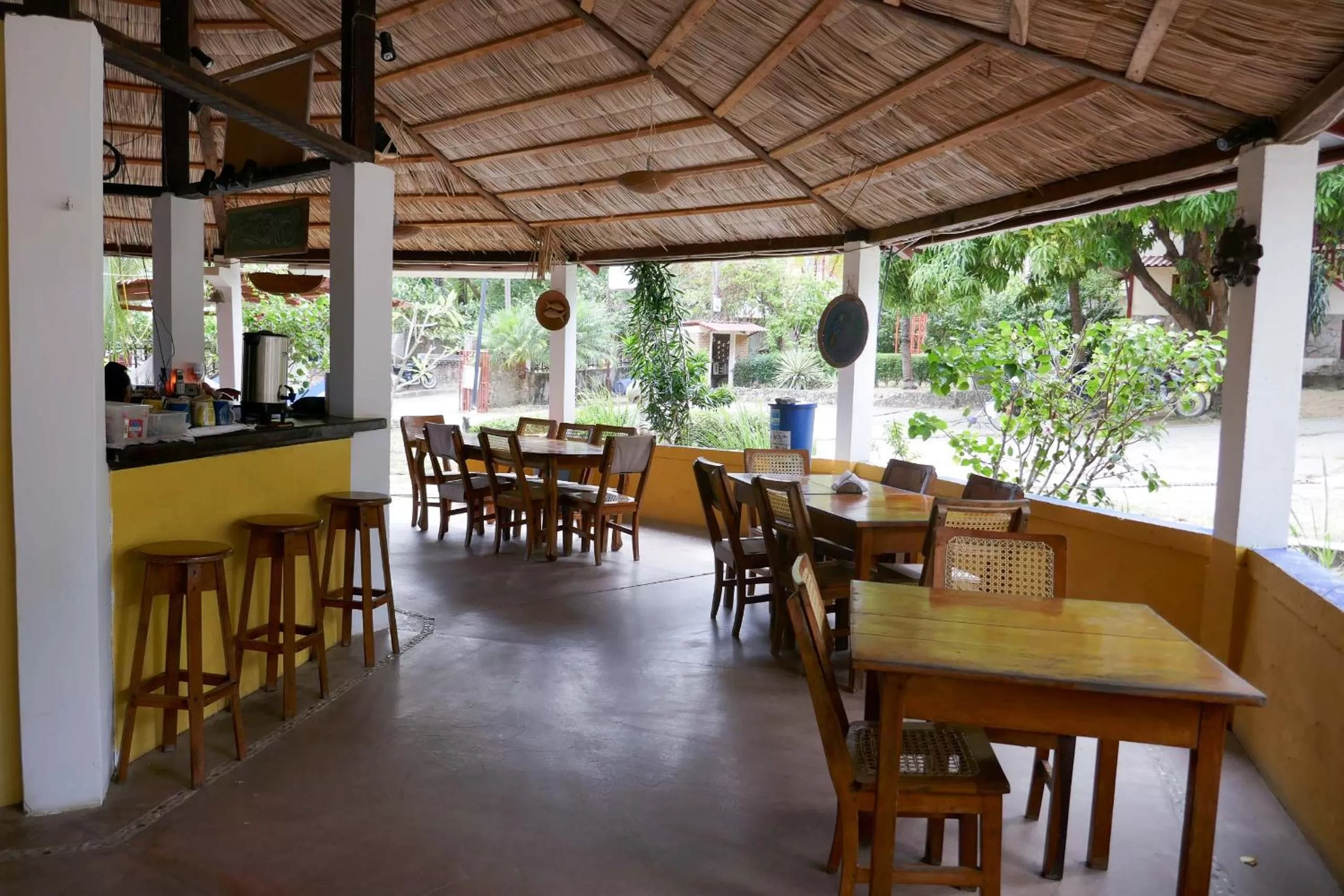 Communal lounge/ TV room in El Pacifico Hotel