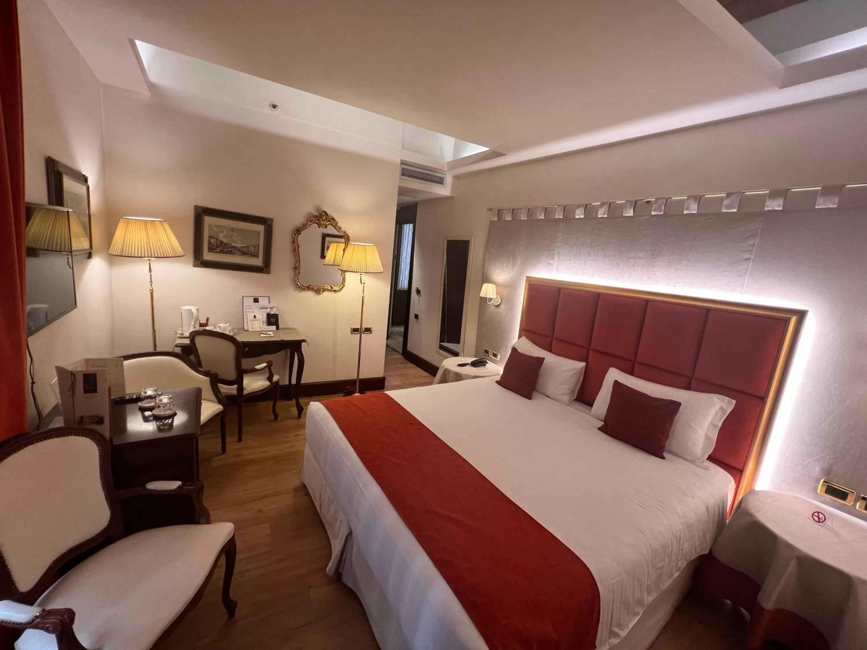 Bedroom, Bed in Ruzzini Palace Hotel