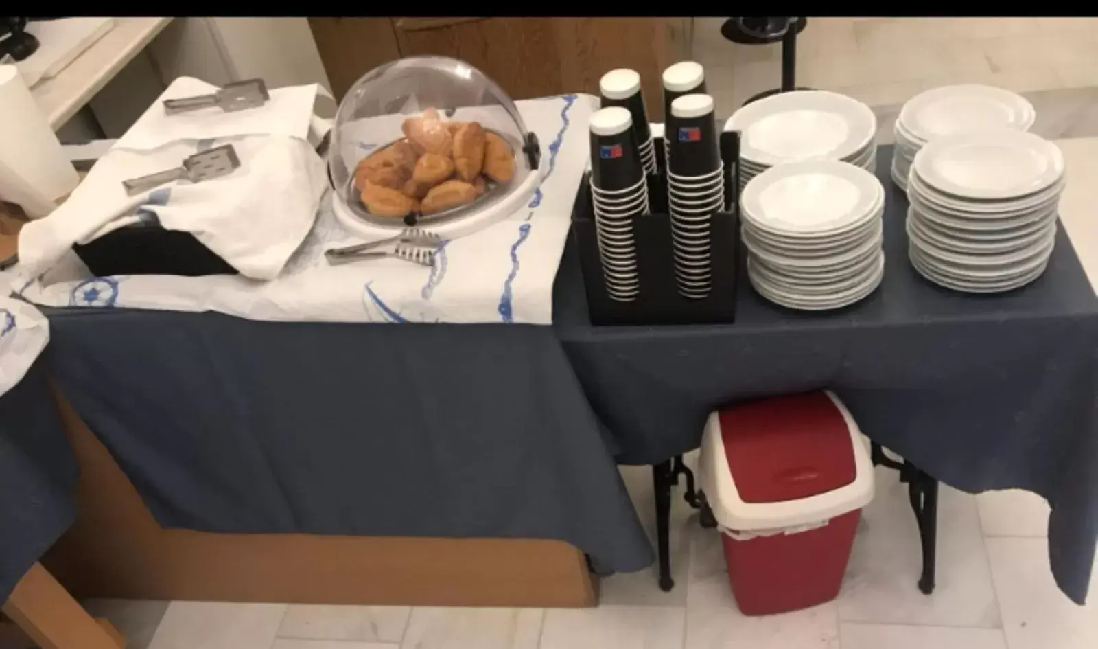 Buffet breakfast in Hotel Kourkoumelata