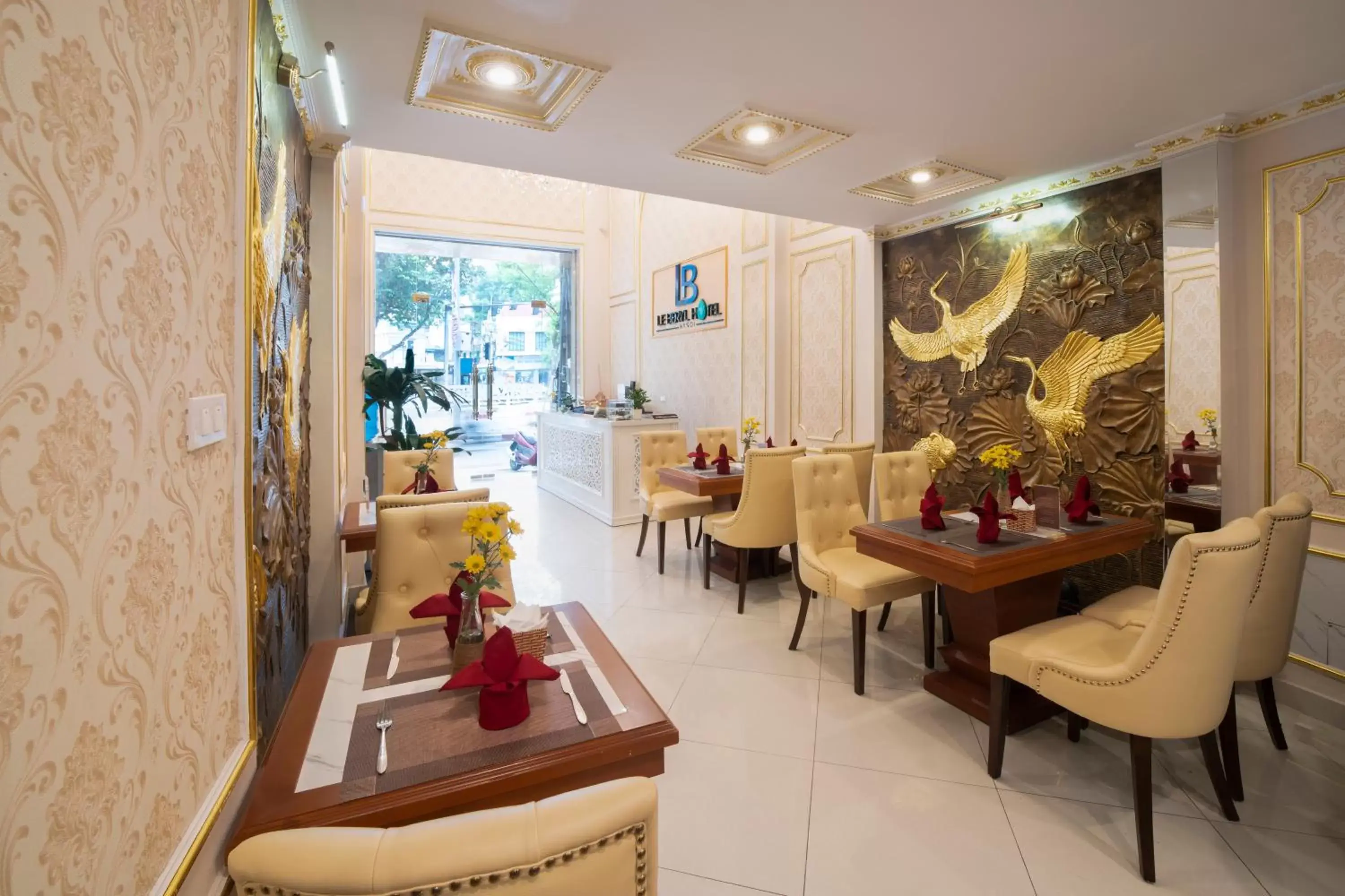 Restaurant/Places to Eat in Le Beryl Hanoi Hotel