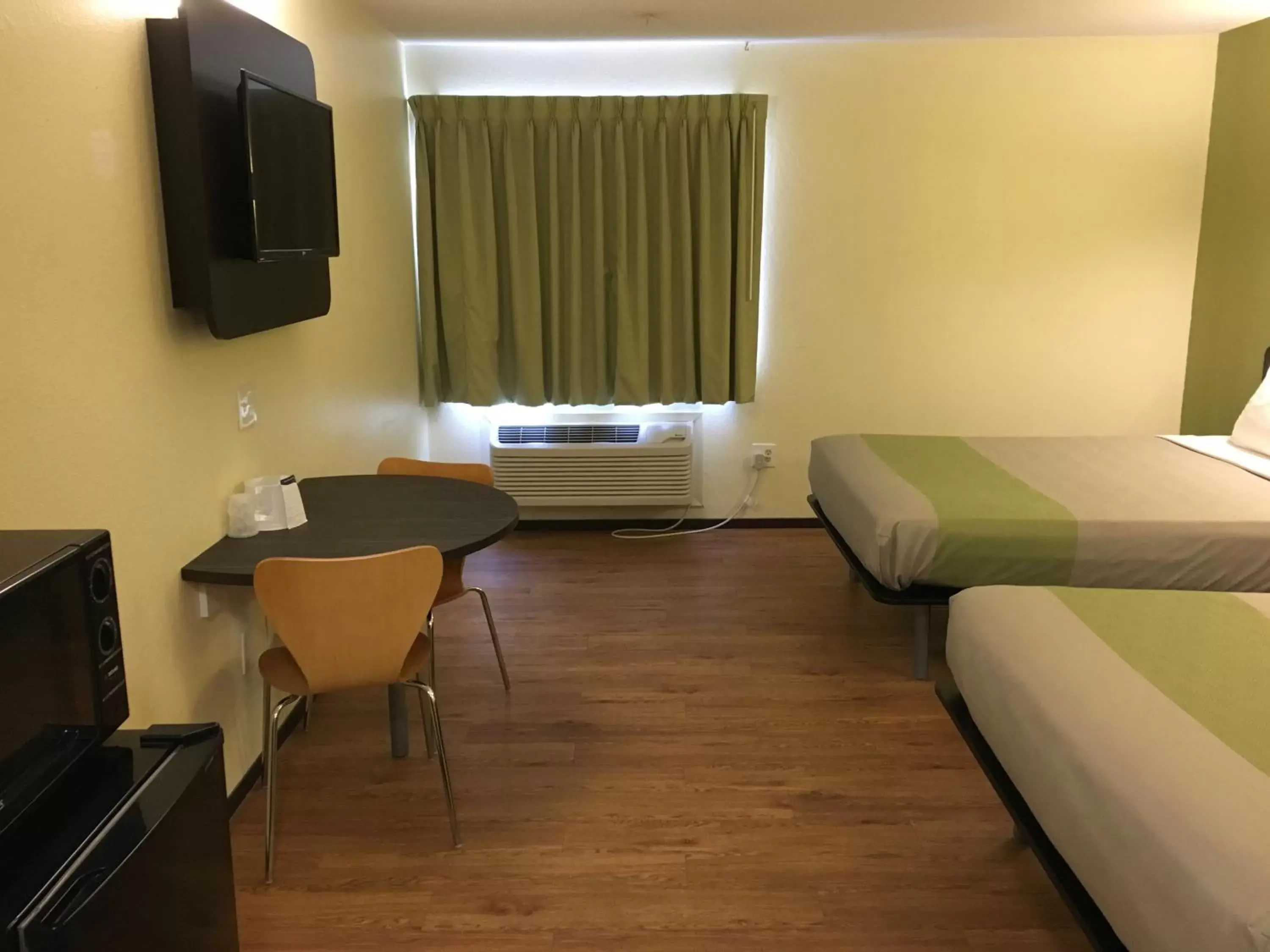 Bedroom, Bed in Motel 6-Troy, IL Bedroom, Bed in Motel 6-Troy, IL