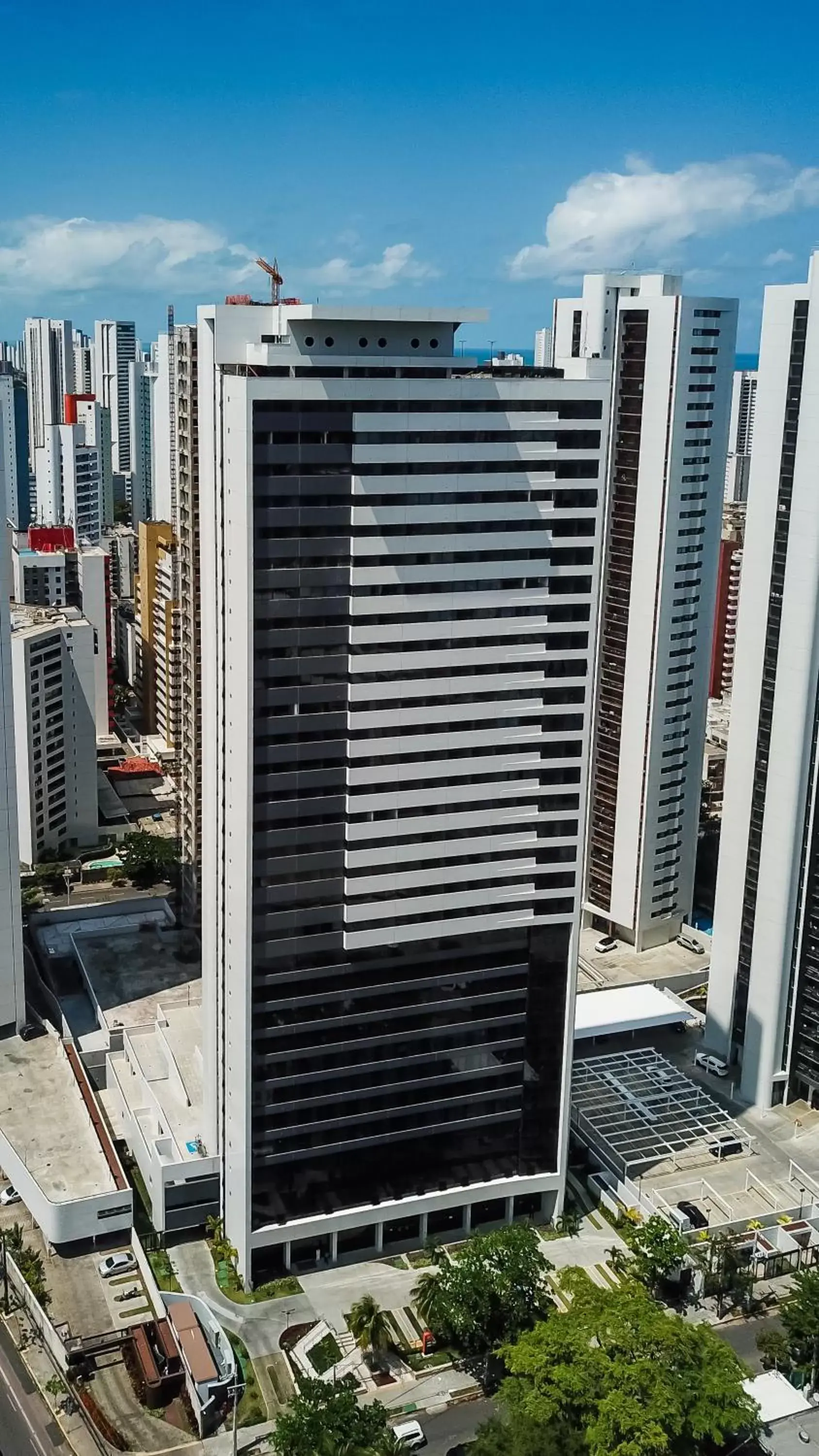 Property building in Transamerica Fit Recife