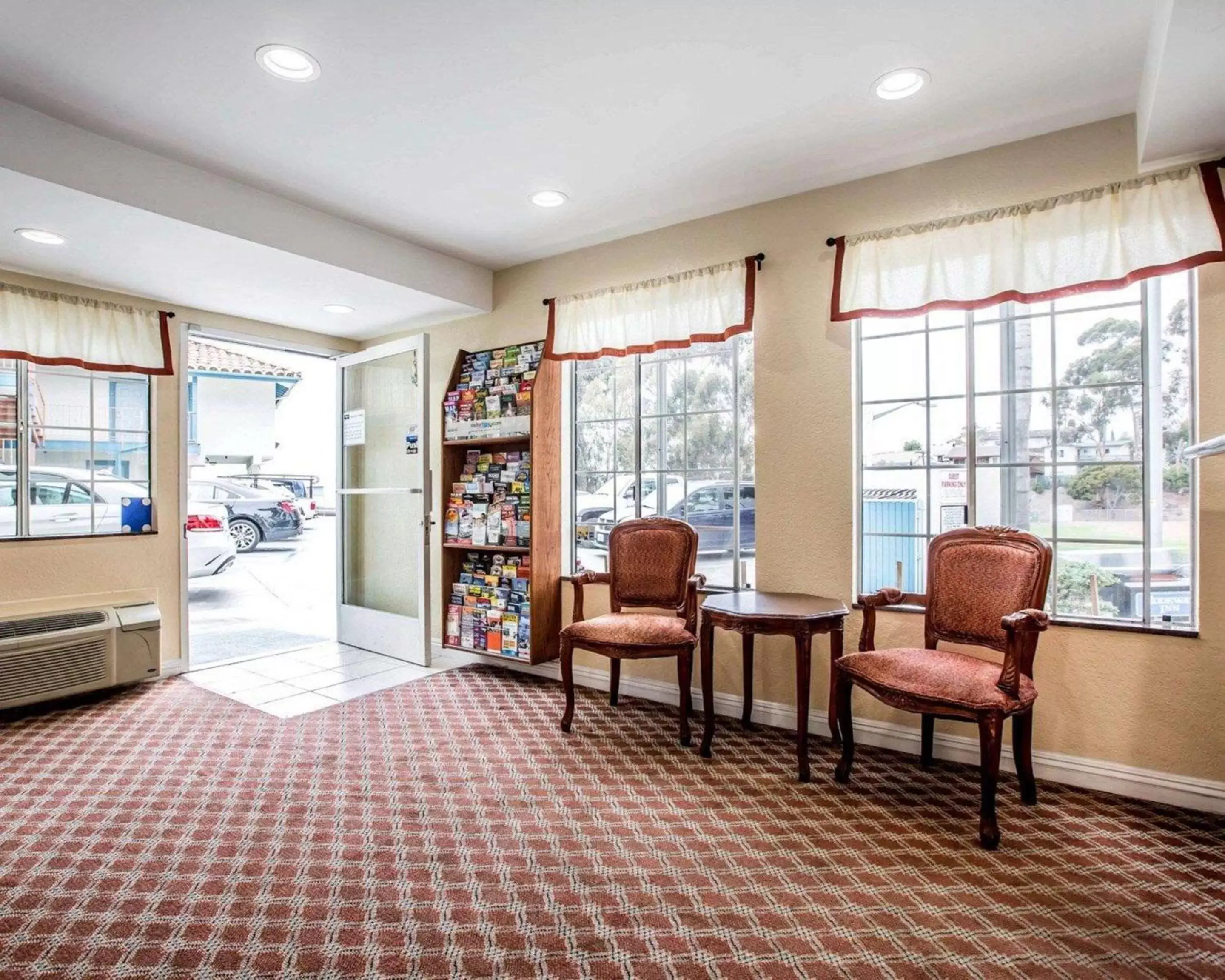 Lobby or reception, Lobby/Reception in Rodeway Inn San Clemente Beach