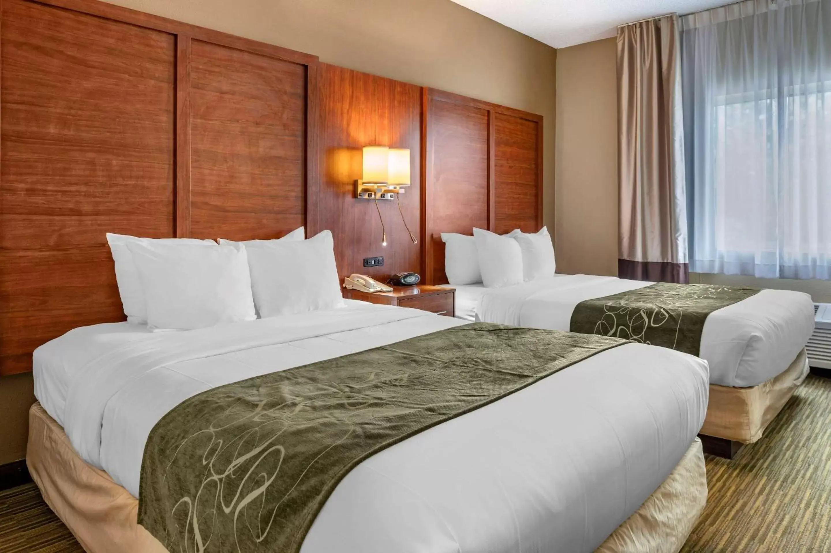 Queen Suite with Two Queen Beds - Non-Smoking in Comfort Suites Elkhart North Queen Suite with Two Queen Beds - Non-Smoking in Comfort Suites Elkhart North