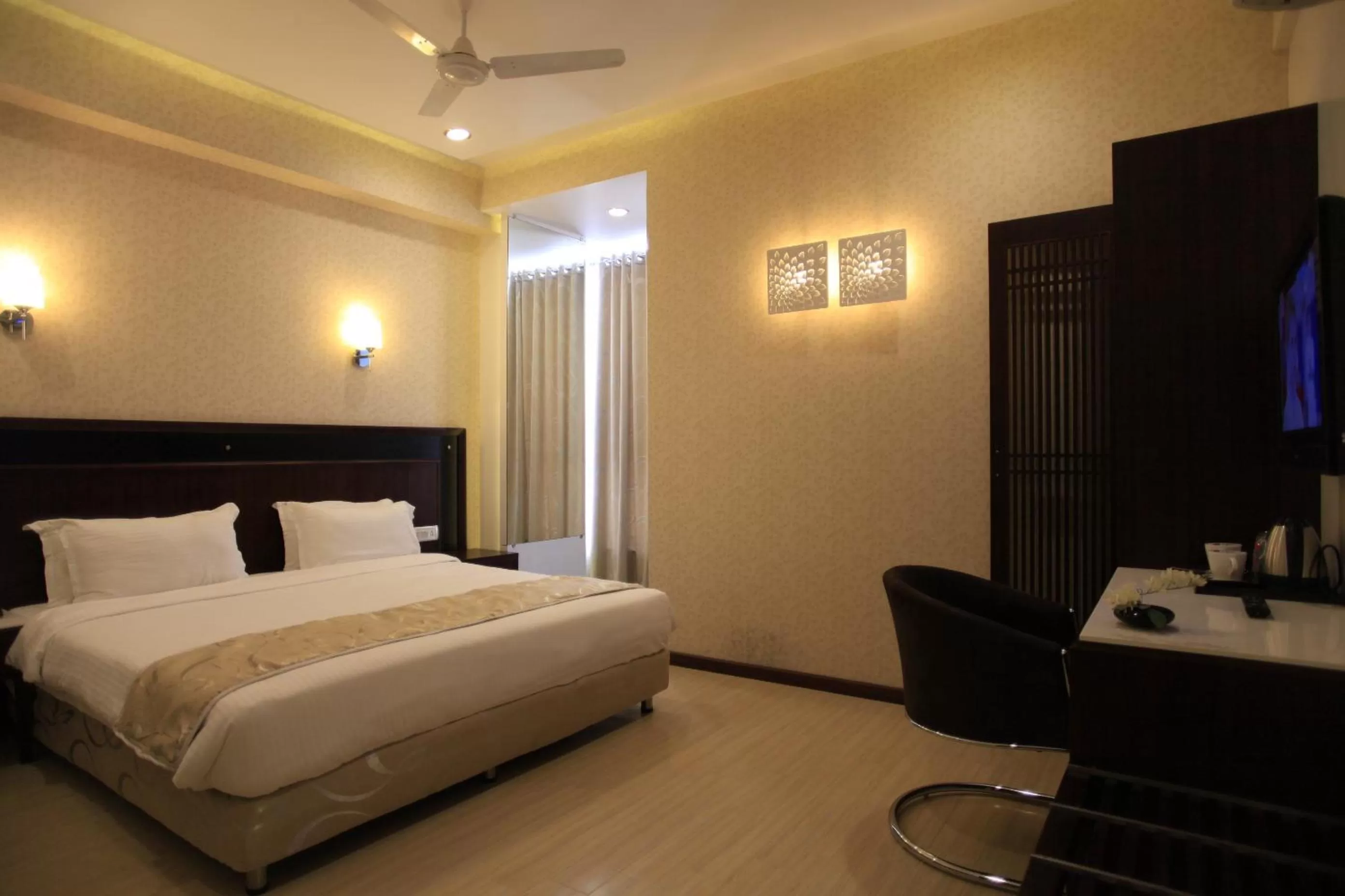 Photo of the whole room, Bed in Hotel Sai Mahal