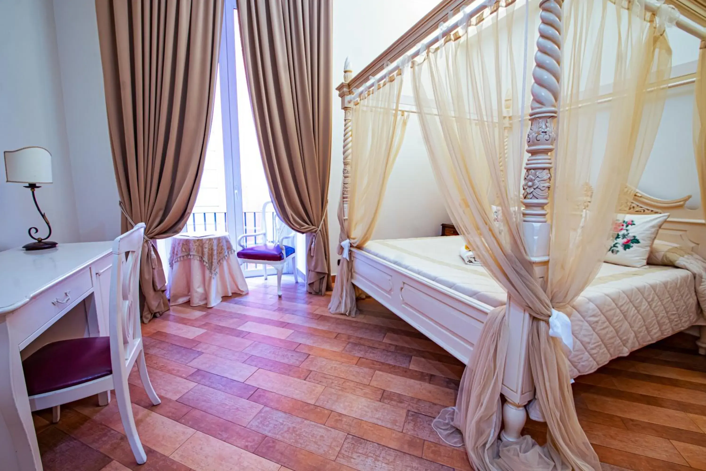Photo of the whole room, Bed in Hotel Lanfipe Palace