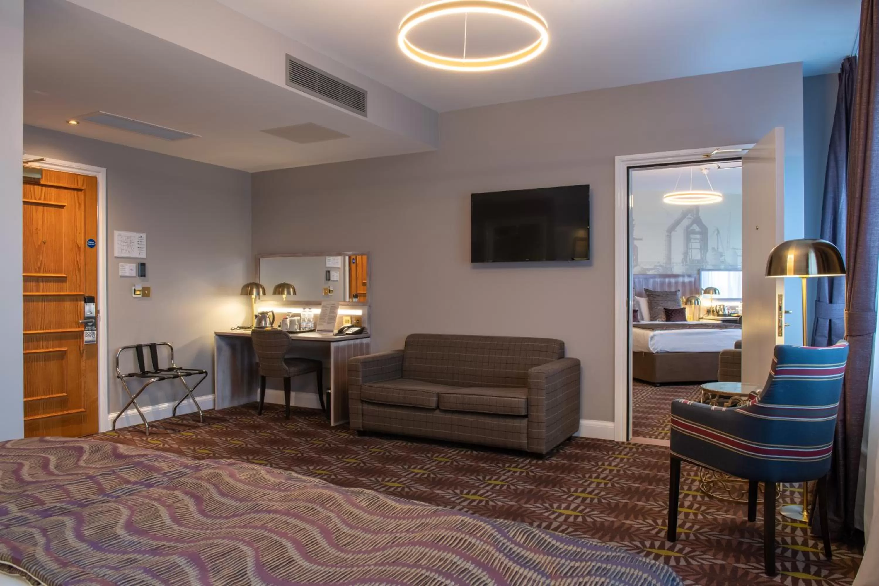 Seating Area in The Saxon Crown Wetherspoon