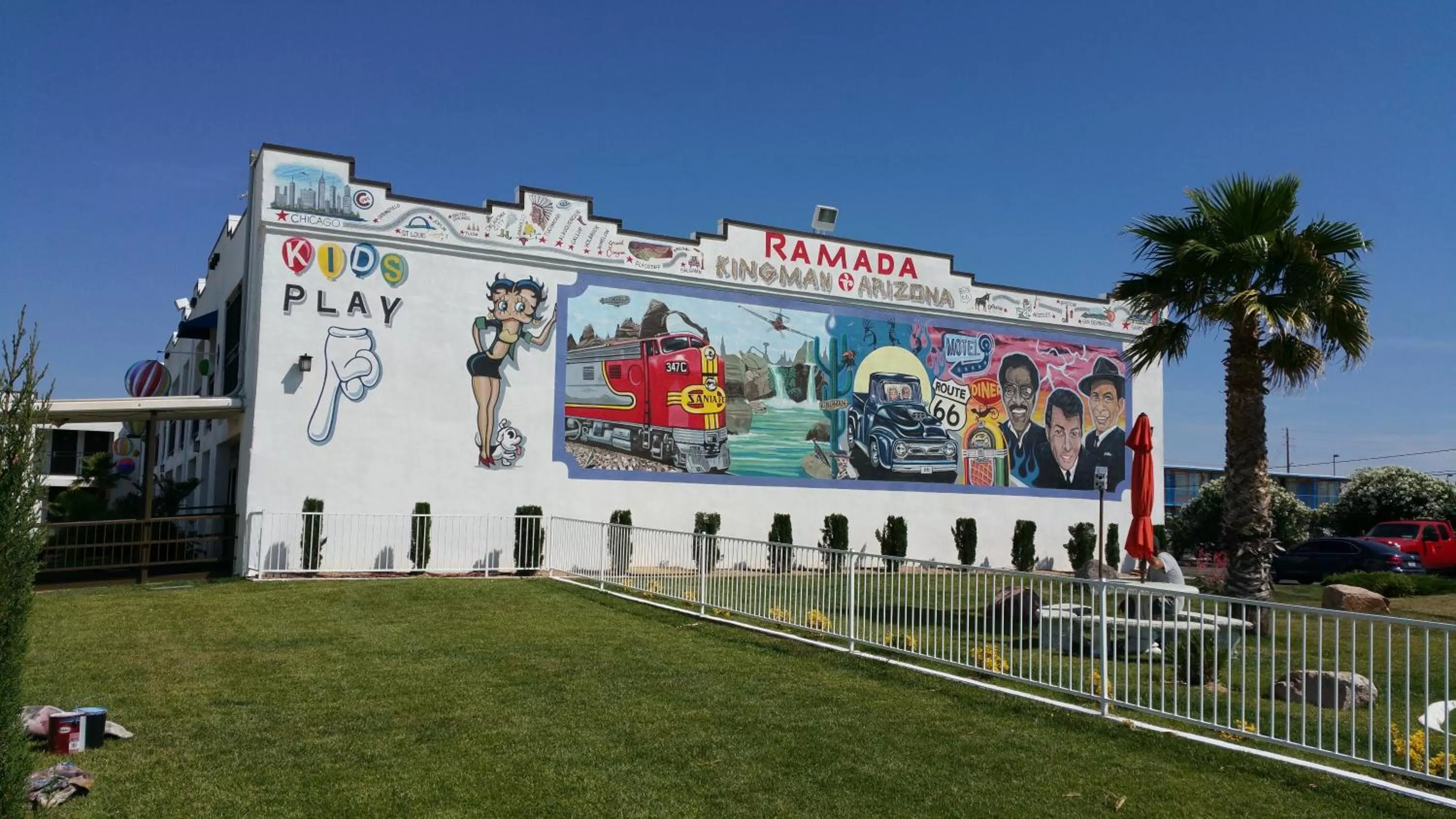 Facade/entrance in Ramada by Wyndham Kingman