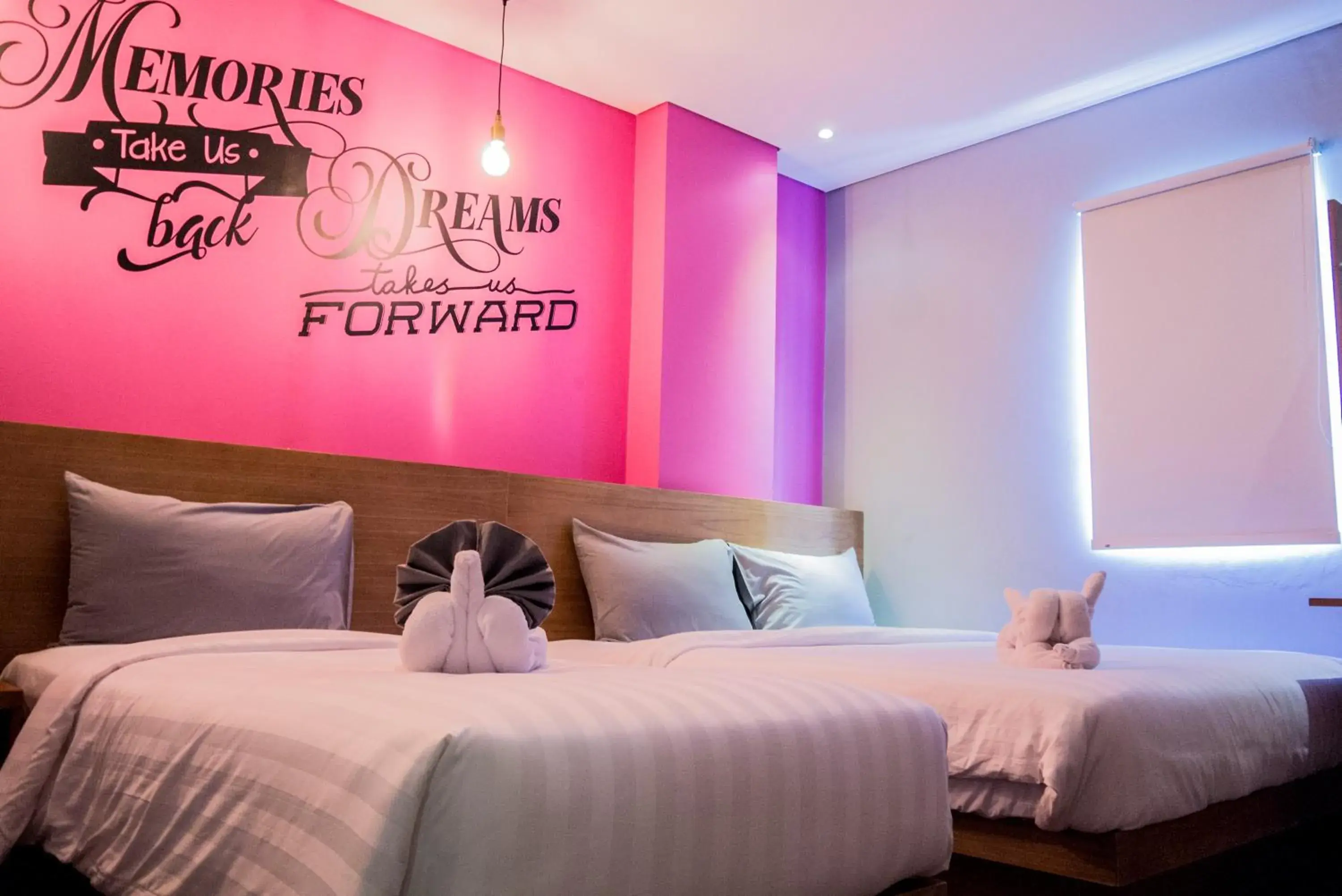 Bed in Radja Art and Boutique Hotel Simpang Lima Bed in Radja Art and Boutique Hotel Simpang Lima