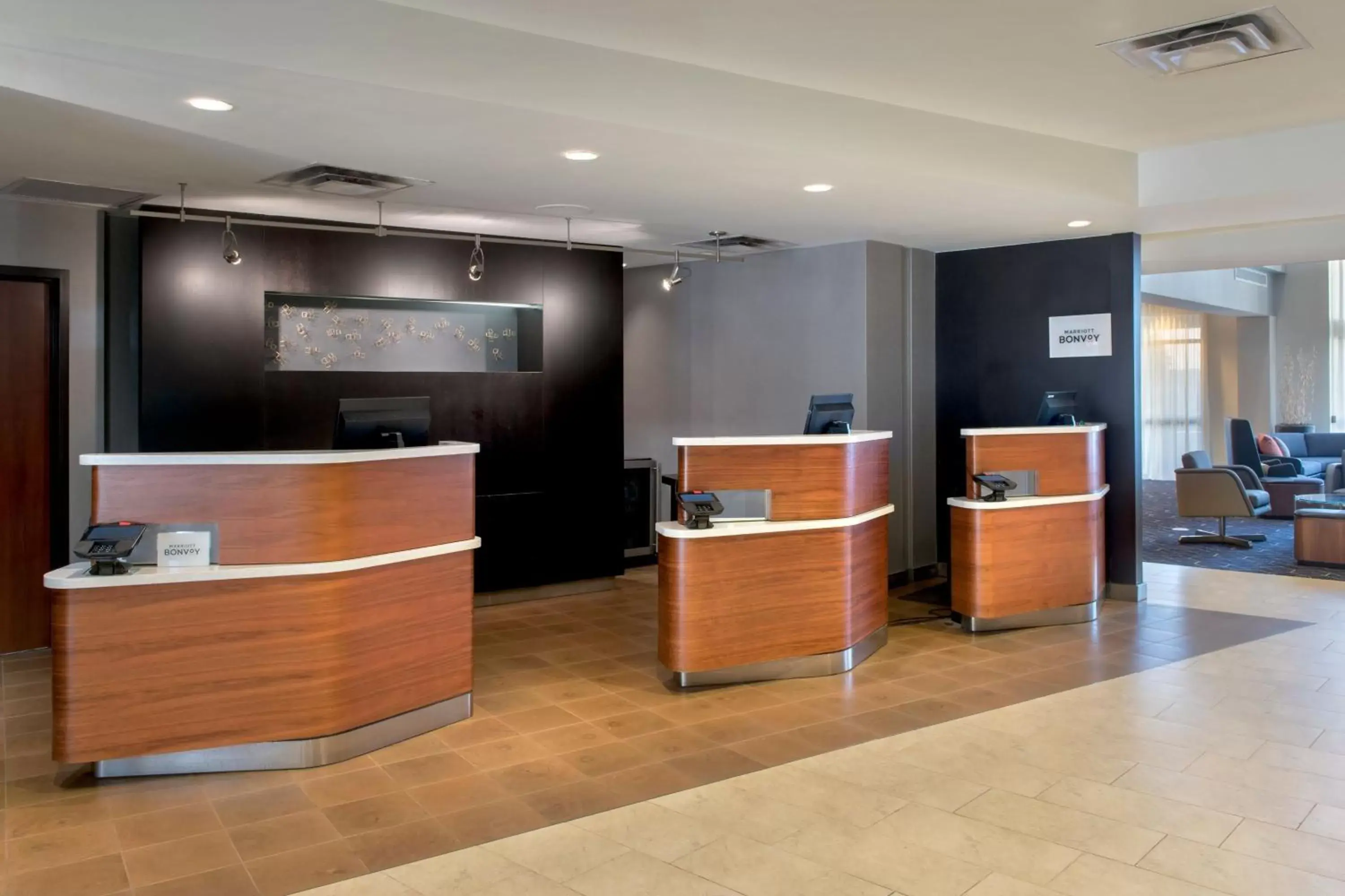 Lobby or reception, Lobby/Reception in Courtyard by Marriott Basking Ridge