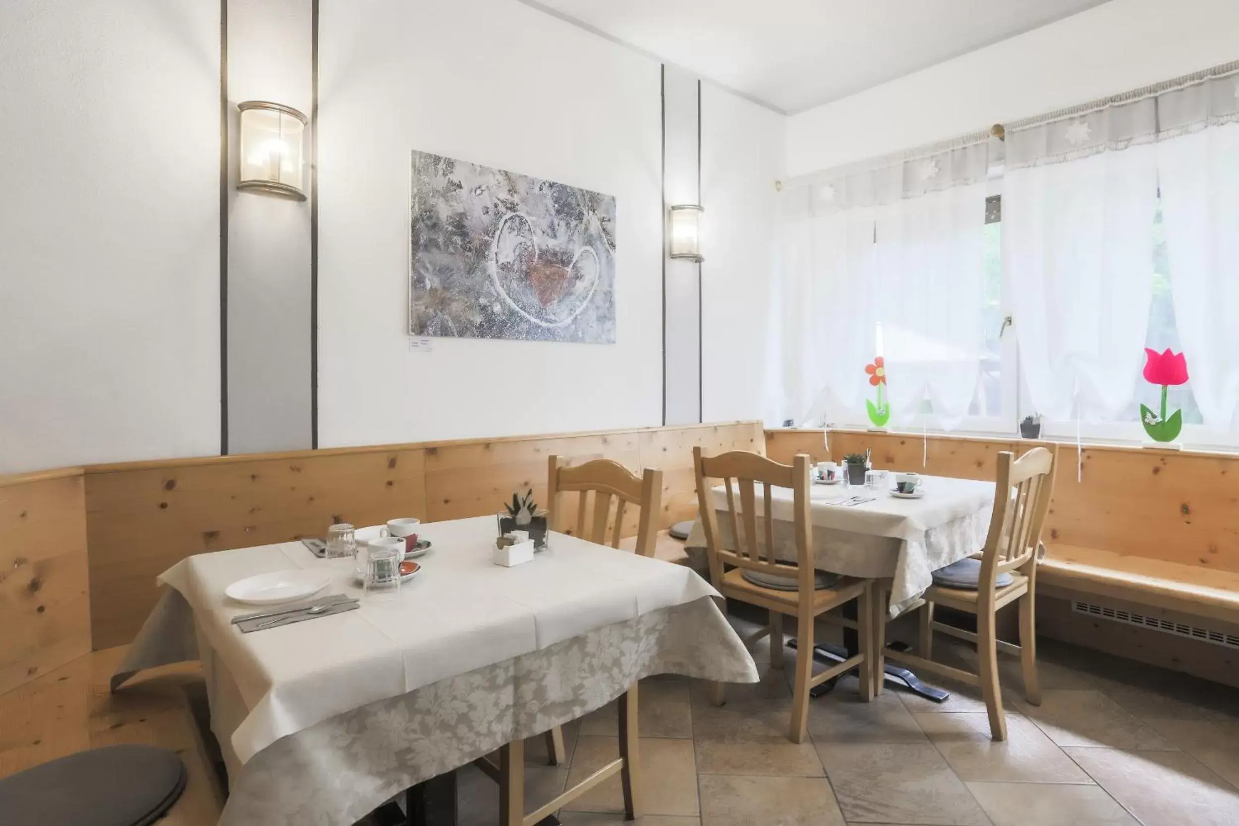Breakfast, Restaurant/Places to Eat in Albergo Gasthof Salurn
