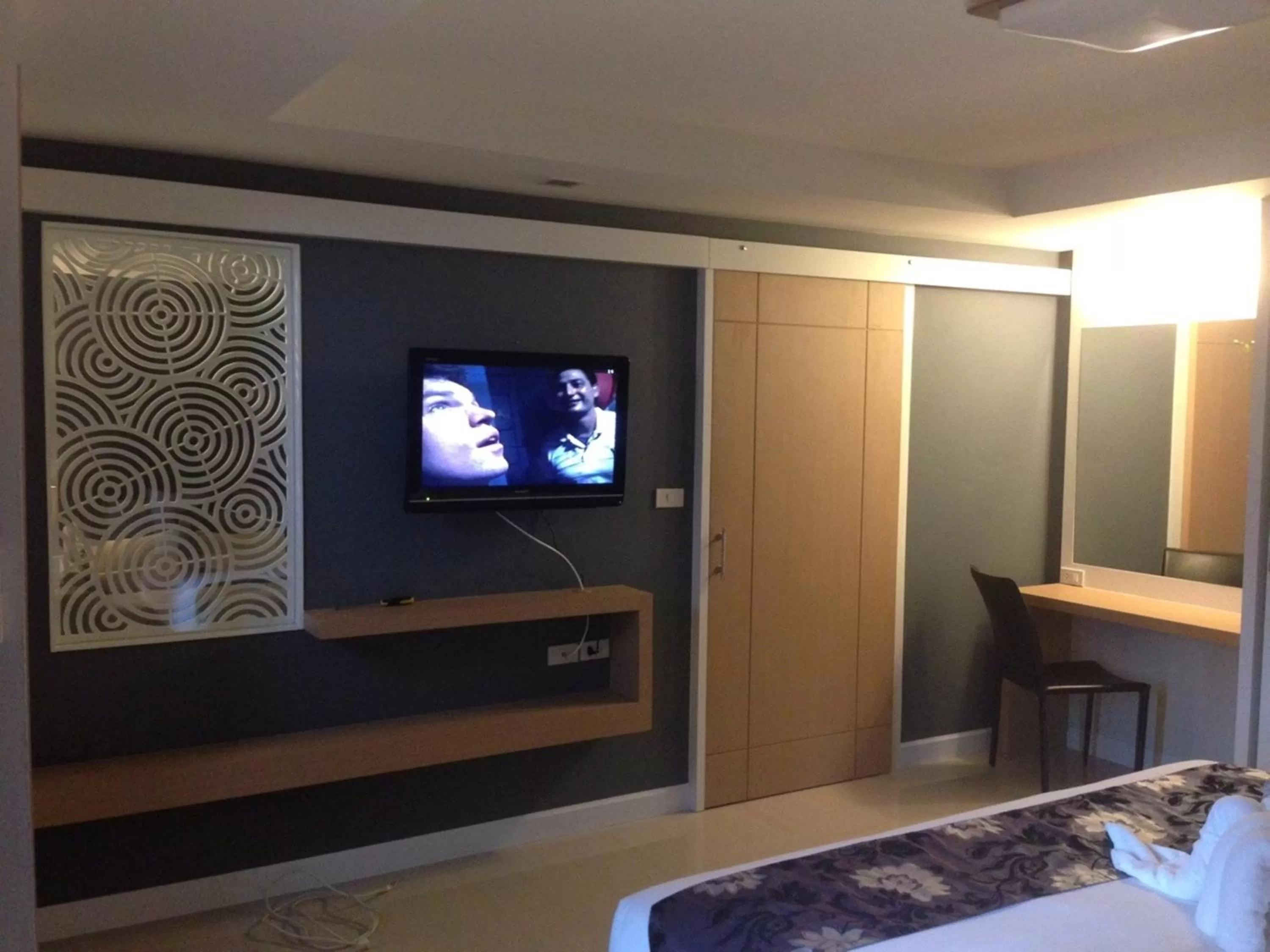 TV and multimedia, Bed in The Aim Sathorn Hotel