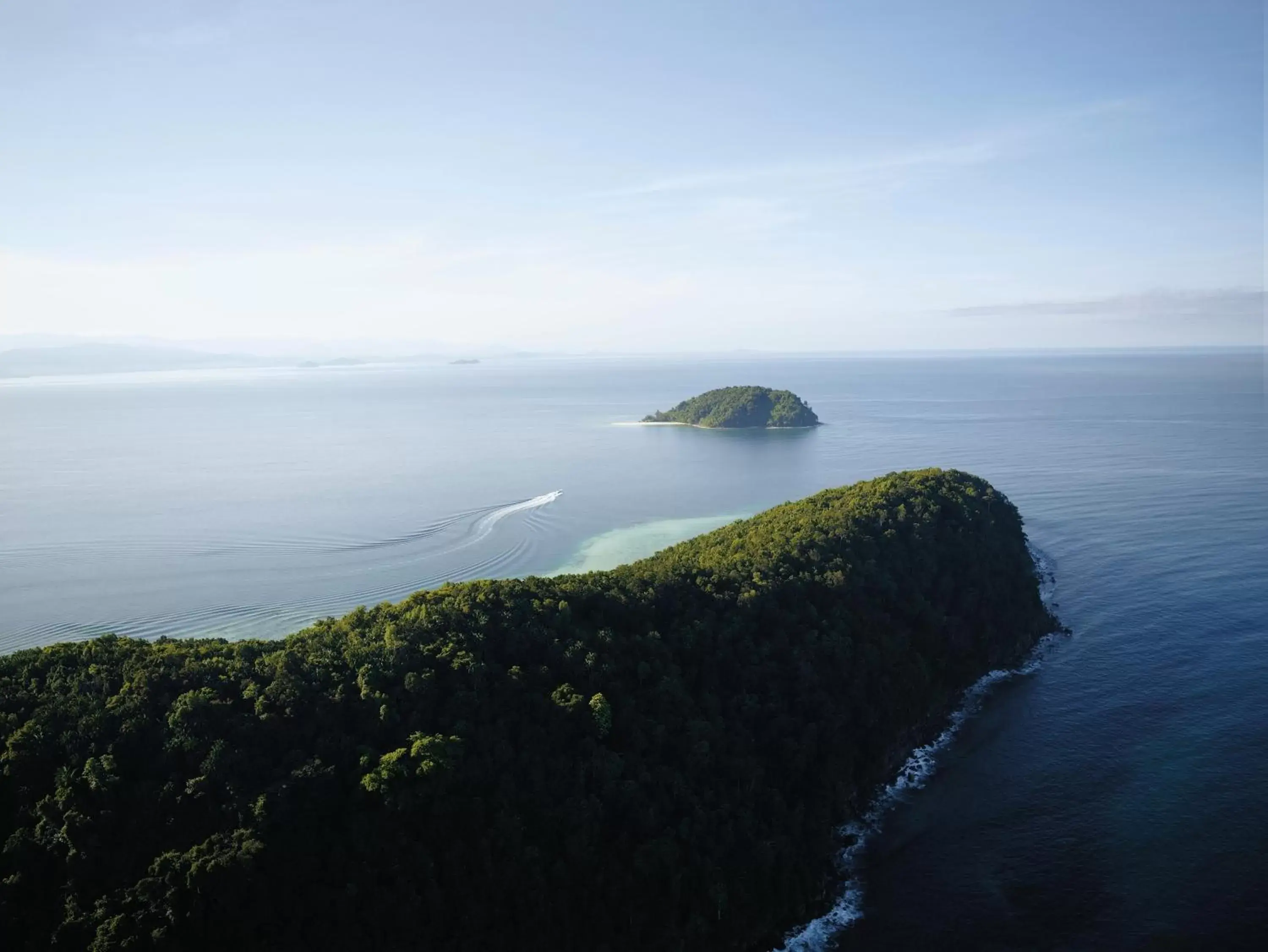 Fishing, Bird's-eye View in Shangri-La Tanjung Aru, Kota Kinabalu