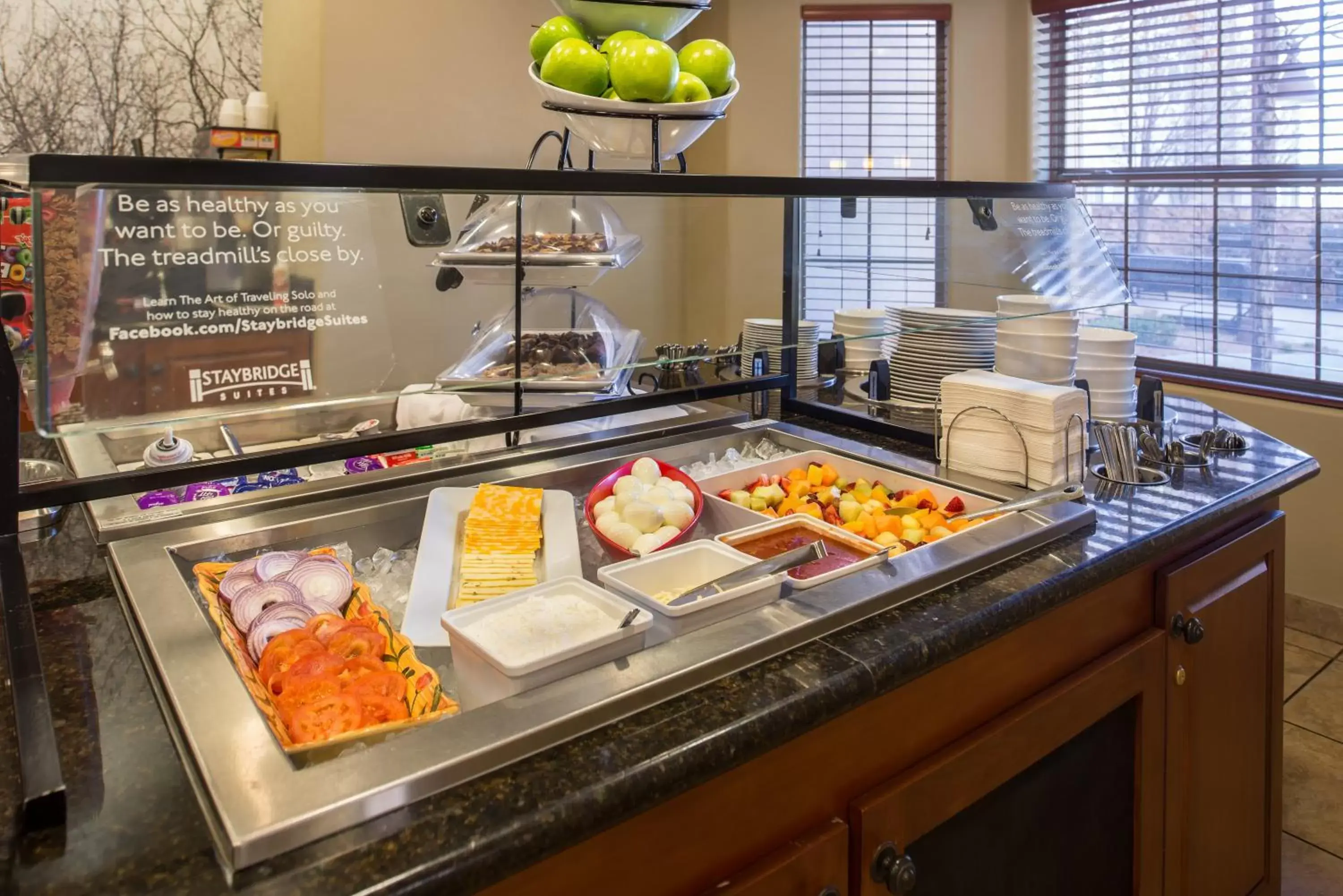 Breakfast in Staybridge Suites Las Cruces by IHG Breakfast in Staybridge Suites Las Cruces by IHG