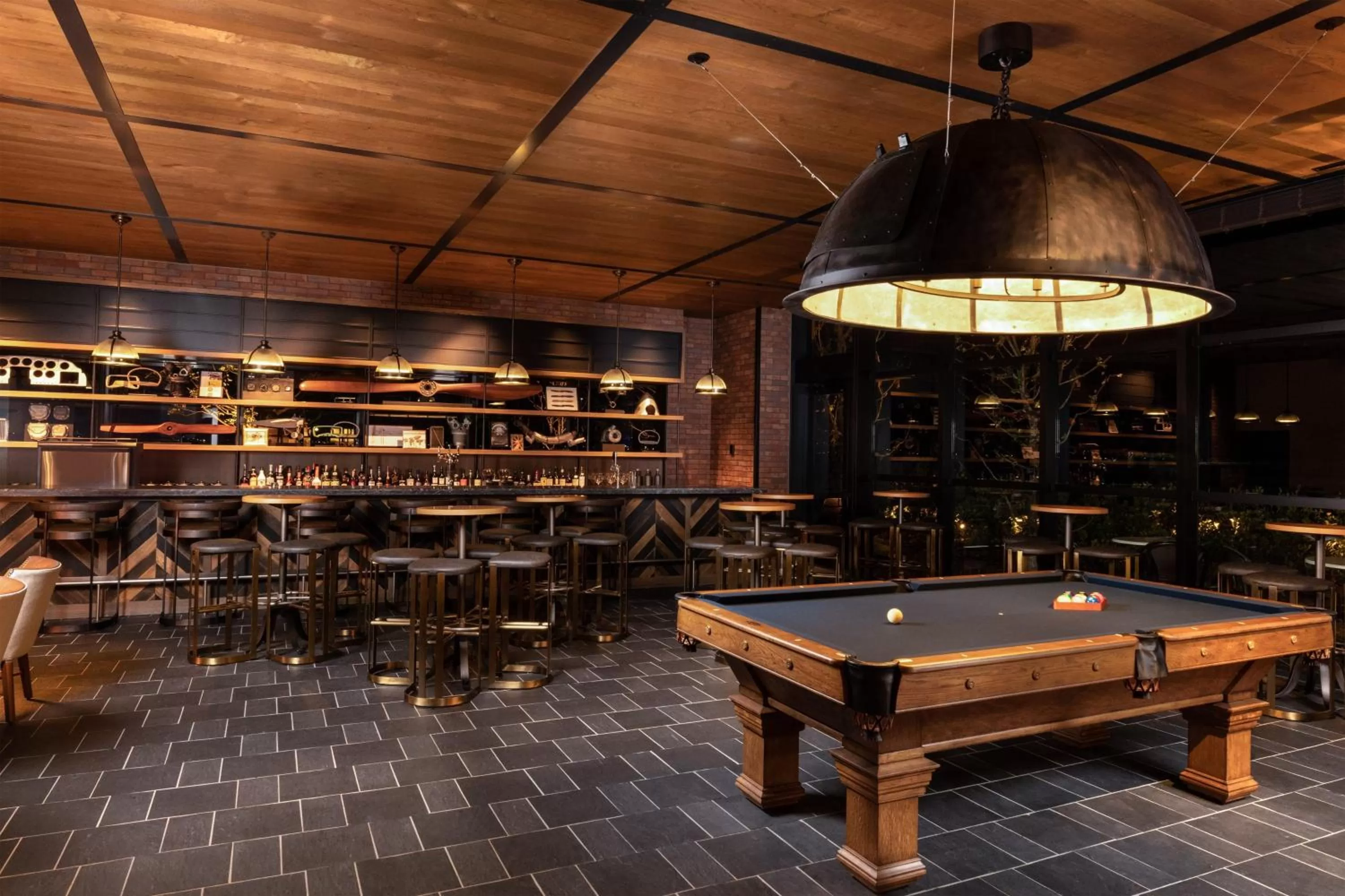 Lounge or bar in Four Points by Sheraton Nagoya, Chubu International Airport