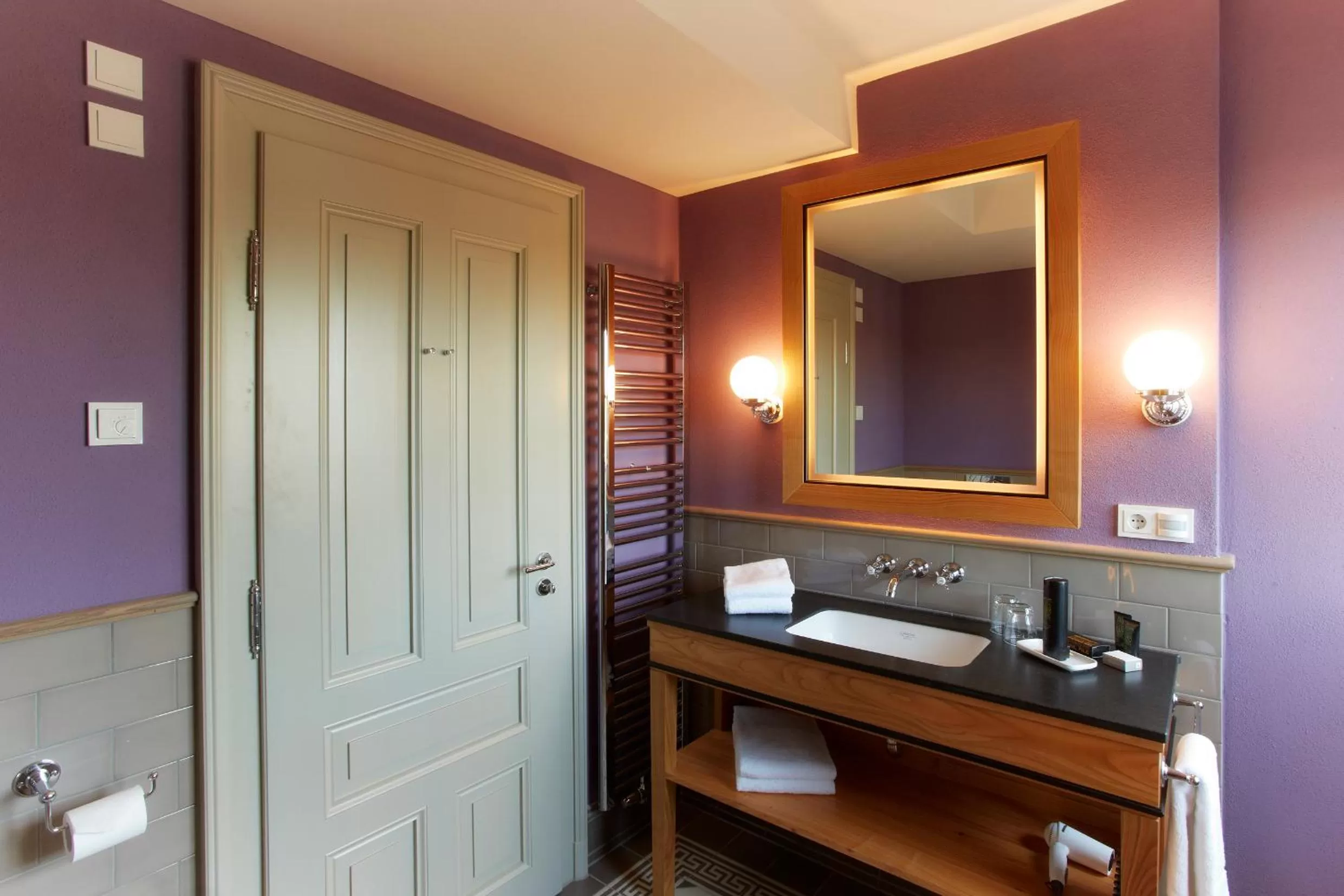 Bathroom in Auberge de Temple