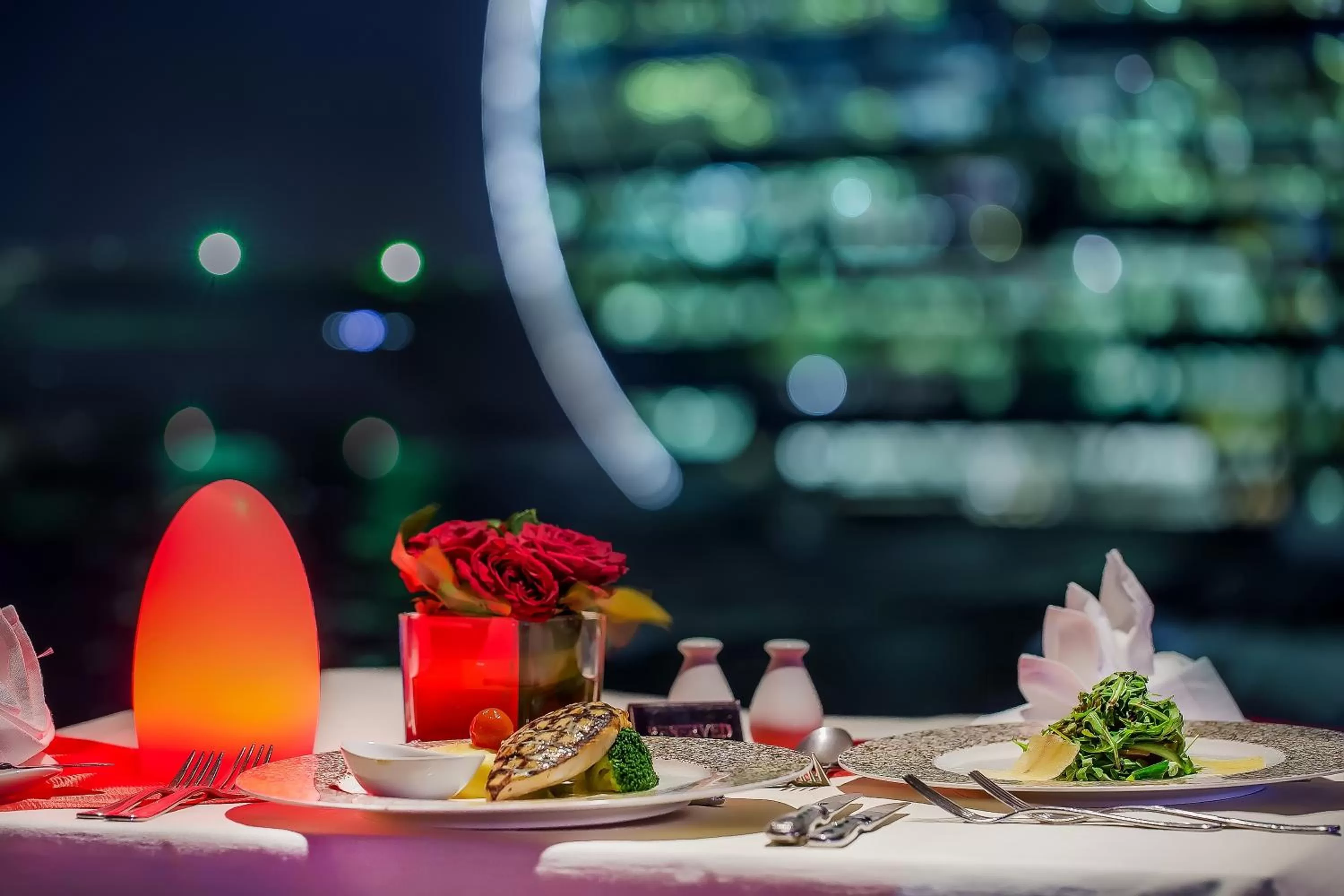 Restaurant/places to eat in Al Raha Beach Resort & Spa