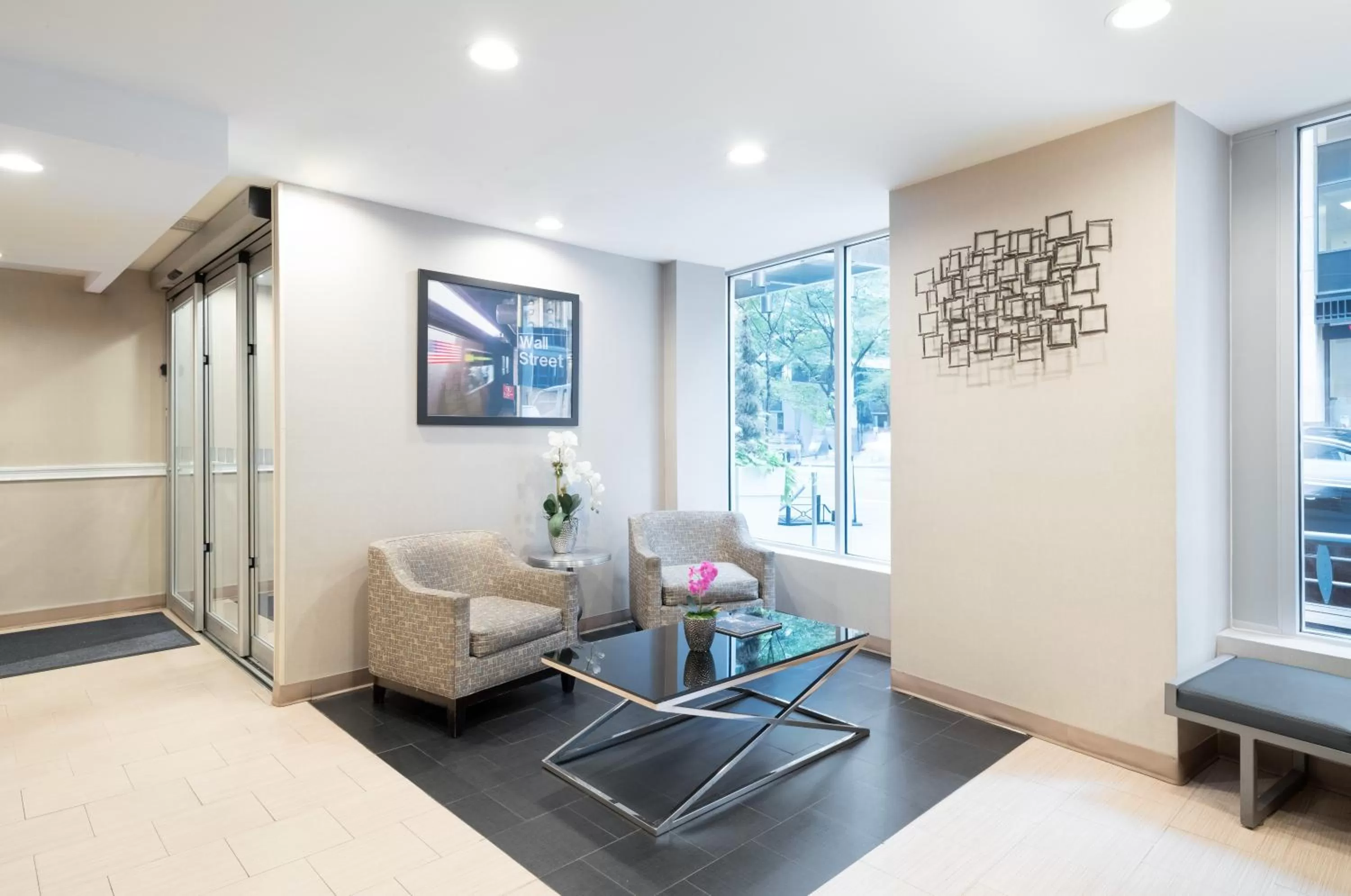 Property building in Holiday Inn Express - Wall Street by IHG