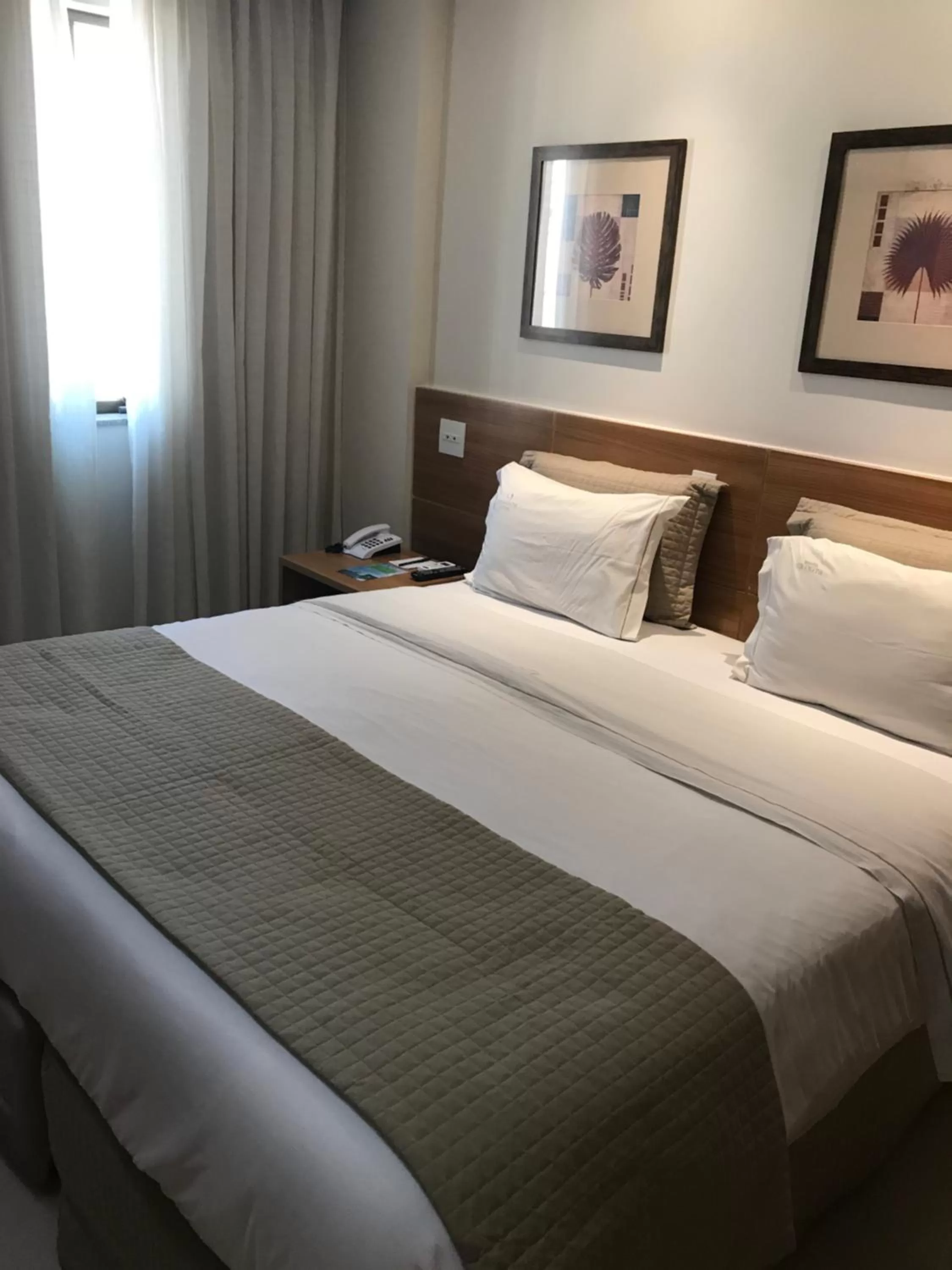 Property building, Bed in Américas Granada Hotel