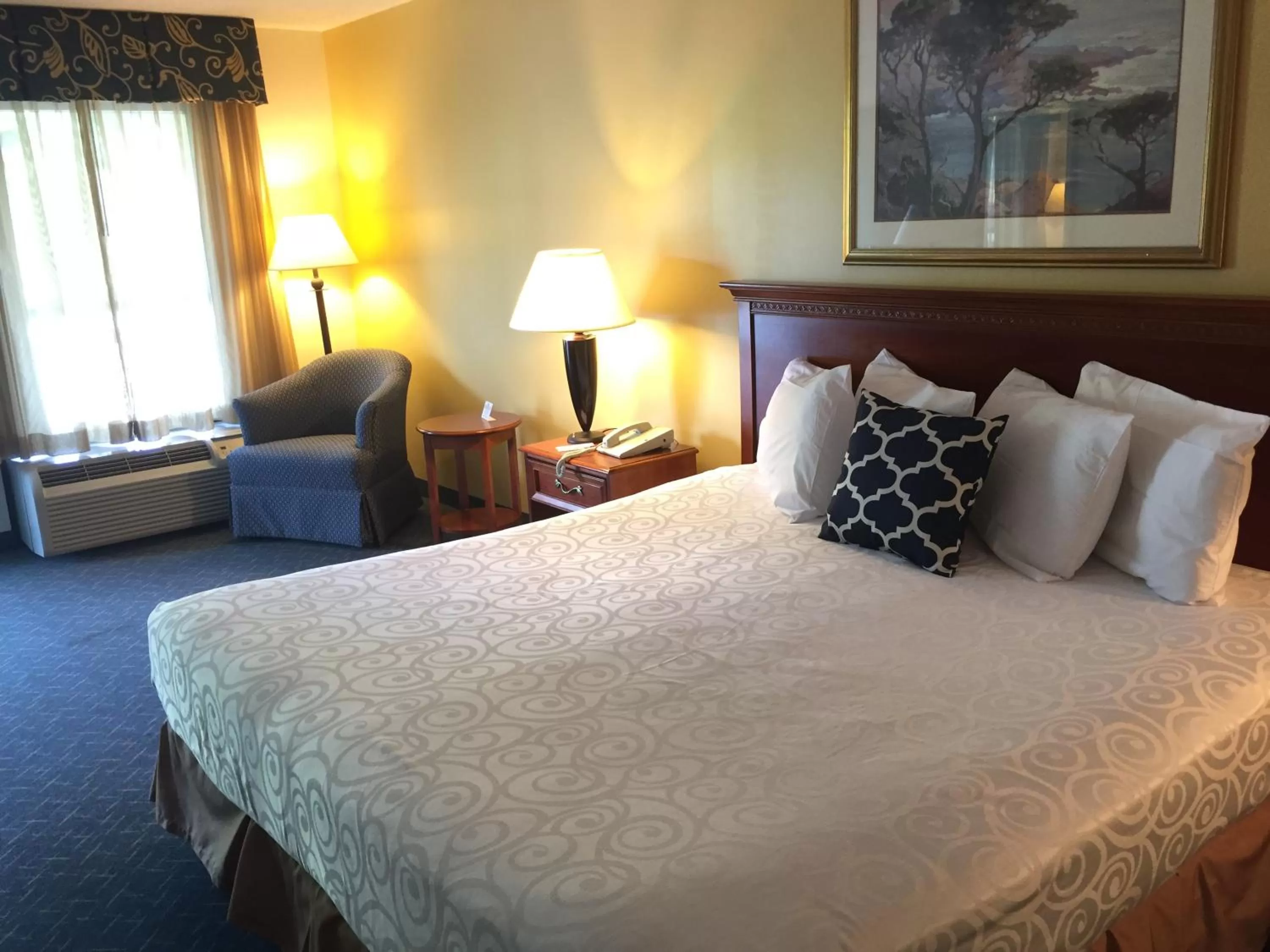 Bed in 1863 Inn of Gettysburg