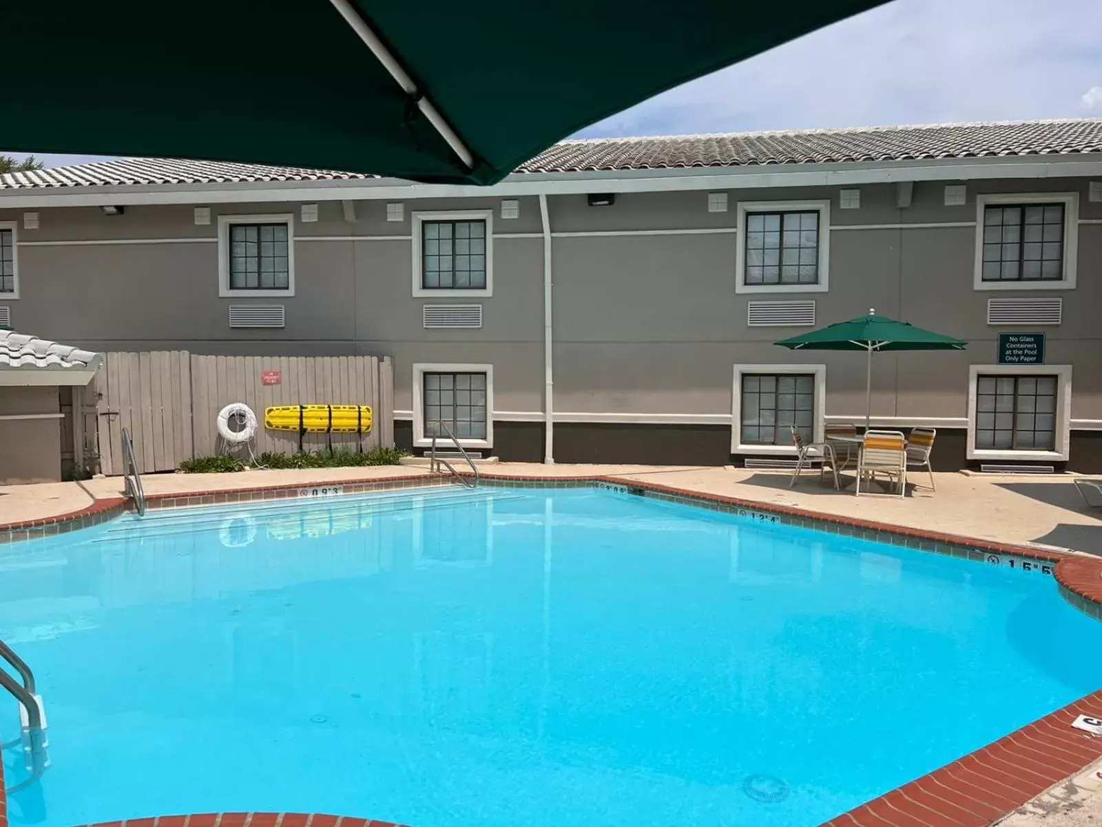 Swimming Pool in La Quinta Inn Lexington-Horse Park