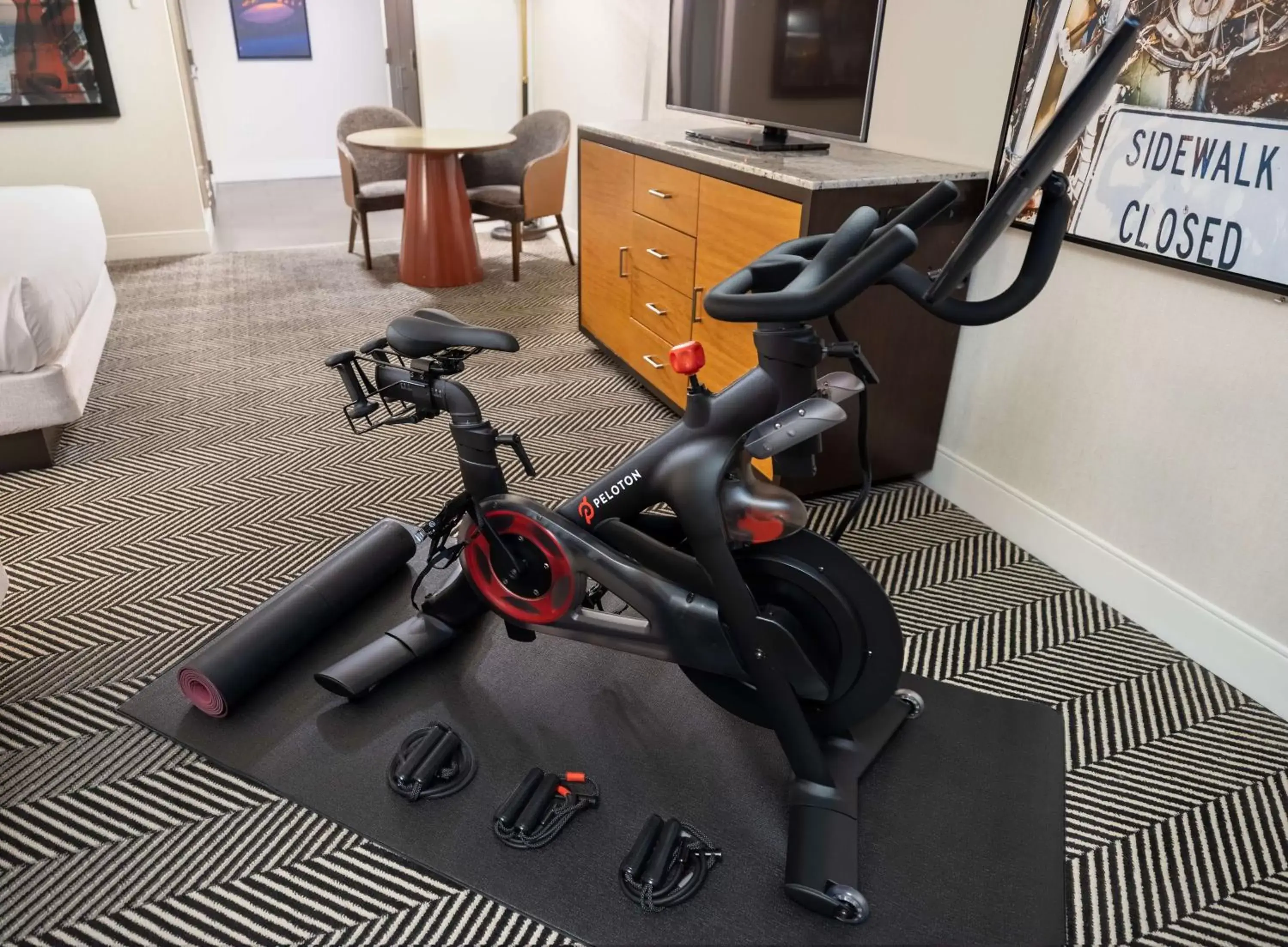 Bedroom, Fitness Center/Facilities in Hilton Austin