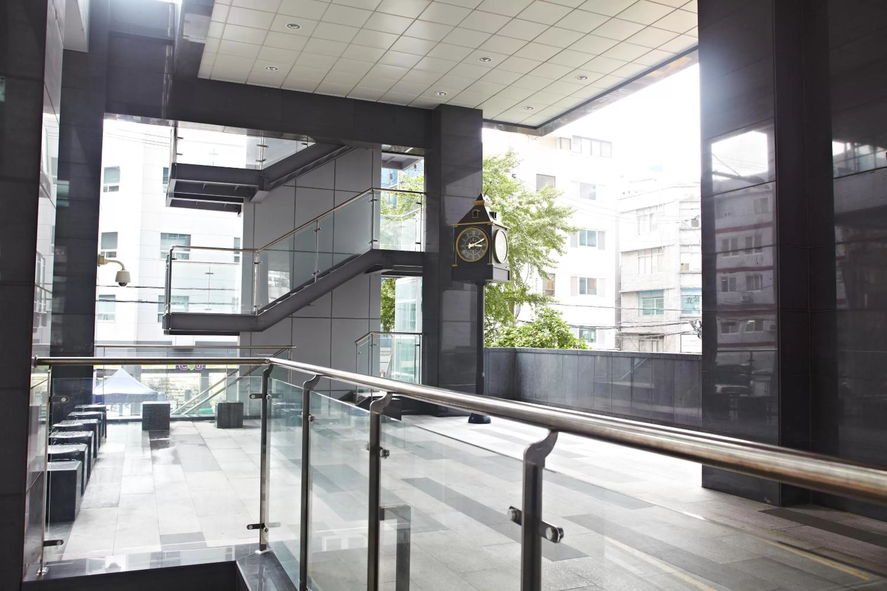 Lounge or bar in Rainbow Hotel Myeongdong