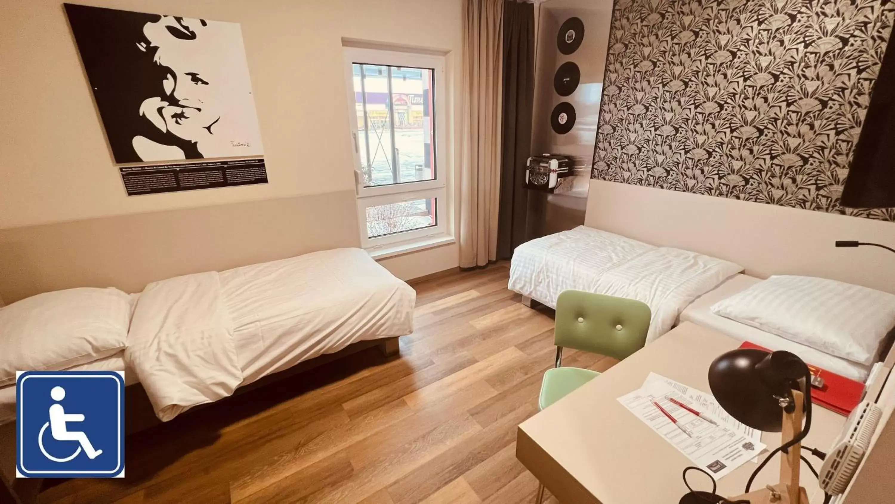 Twin Room - Disability Access in Jukebox Hotel Twin Room - Disability Access in Jukebox Hotel