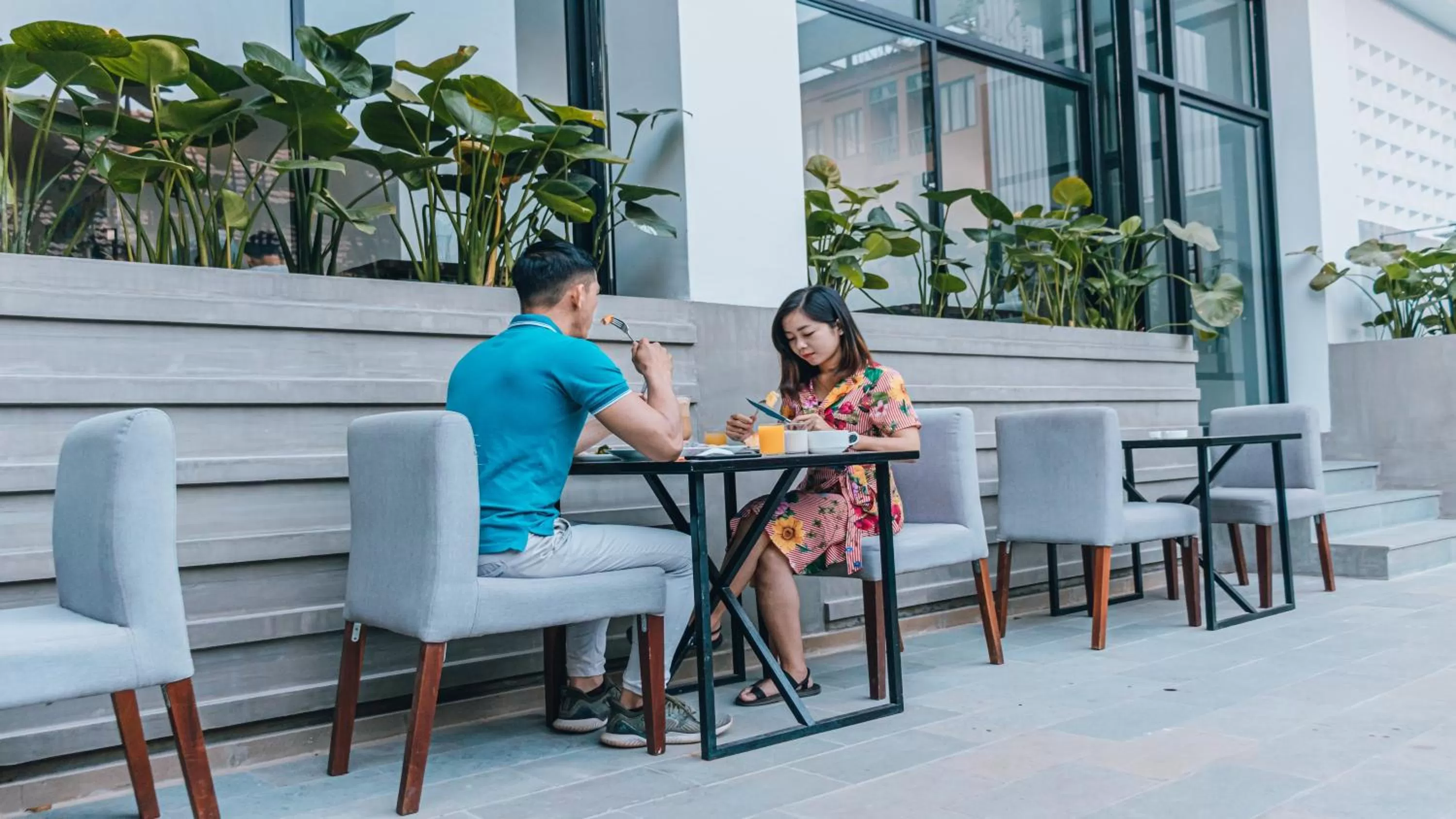 Restaurant/places to eat in Angkor Aurora