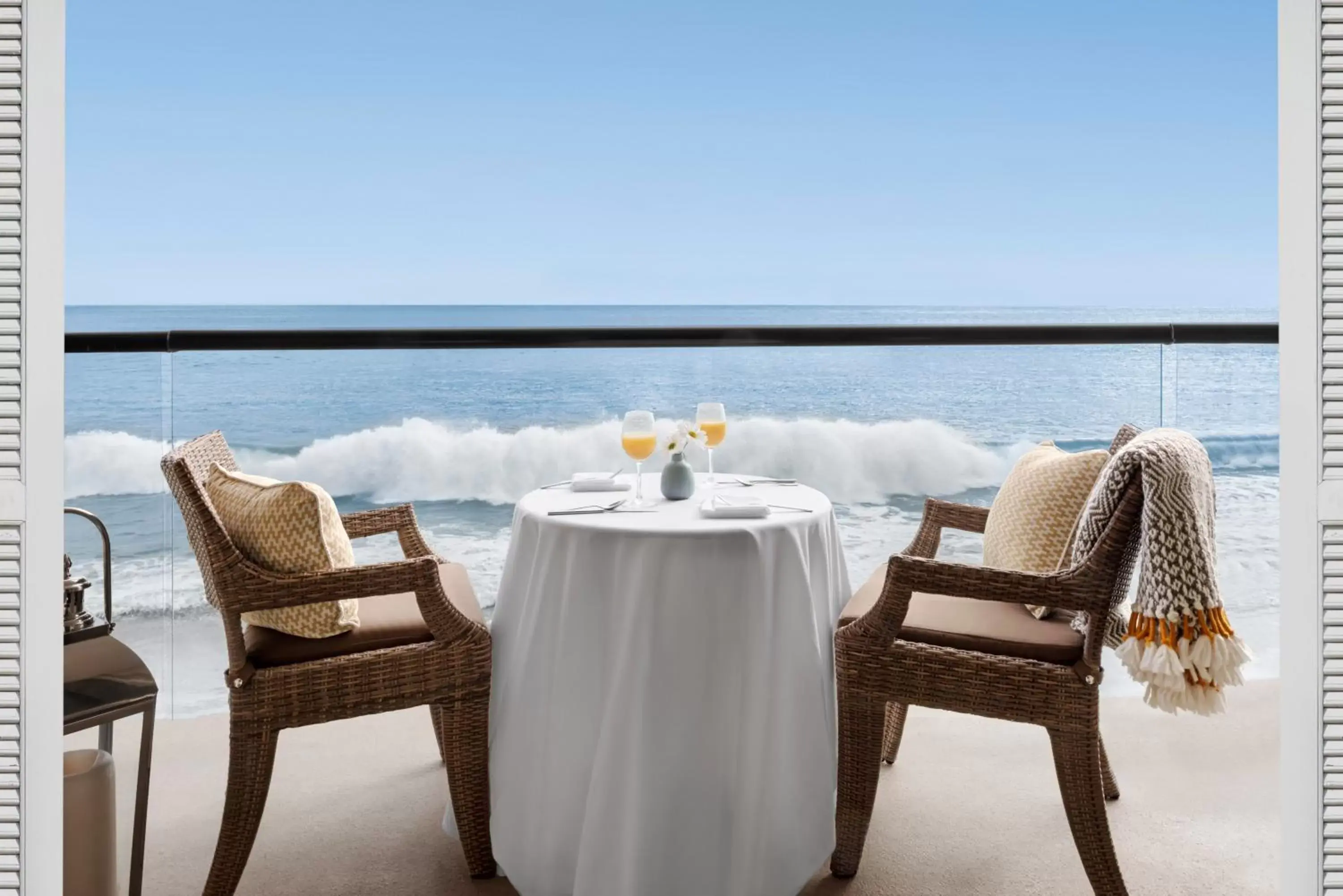 Sea view, Balcony/Terrace in Surf and Sand Resort