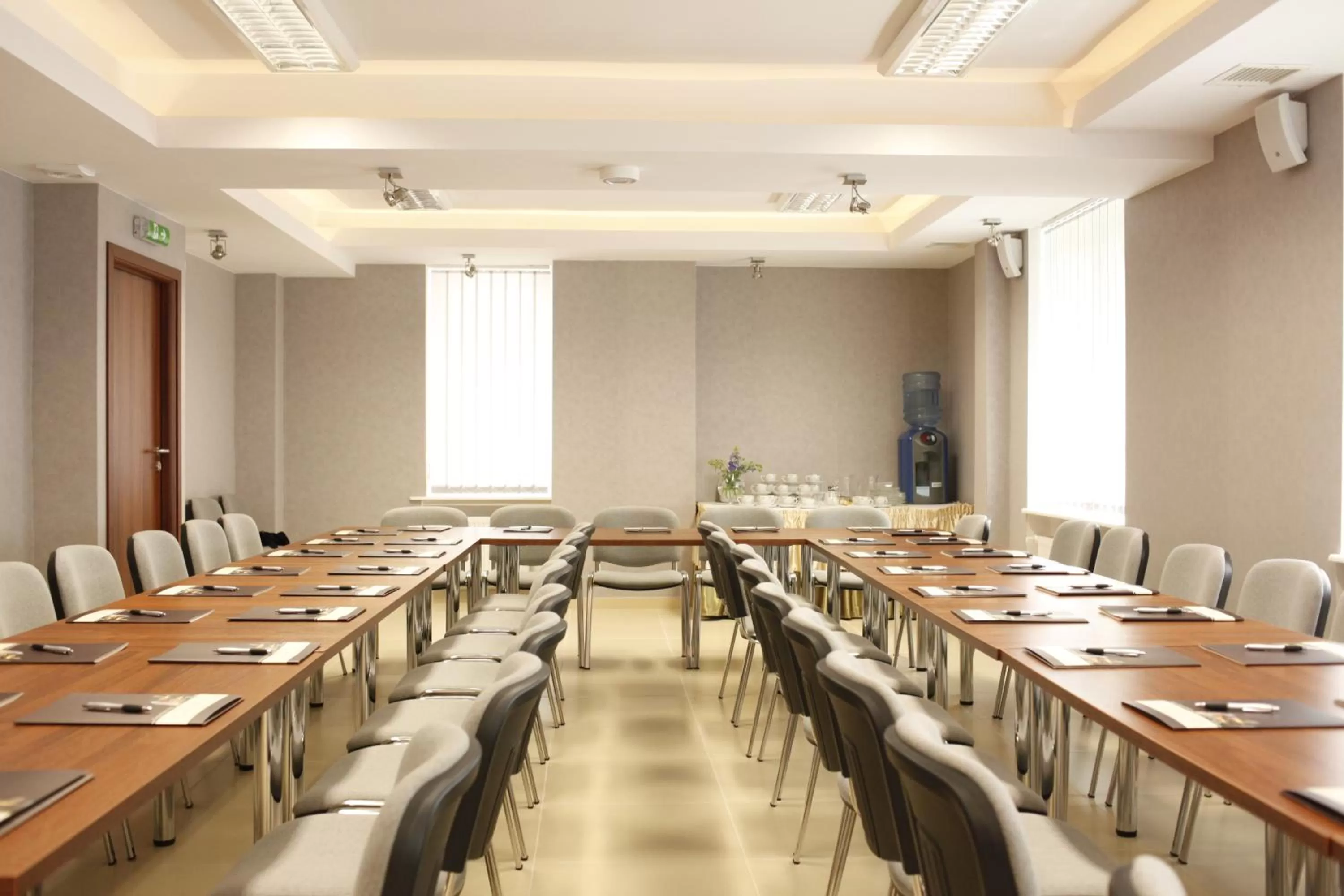 Meeting/conference room in Iskra