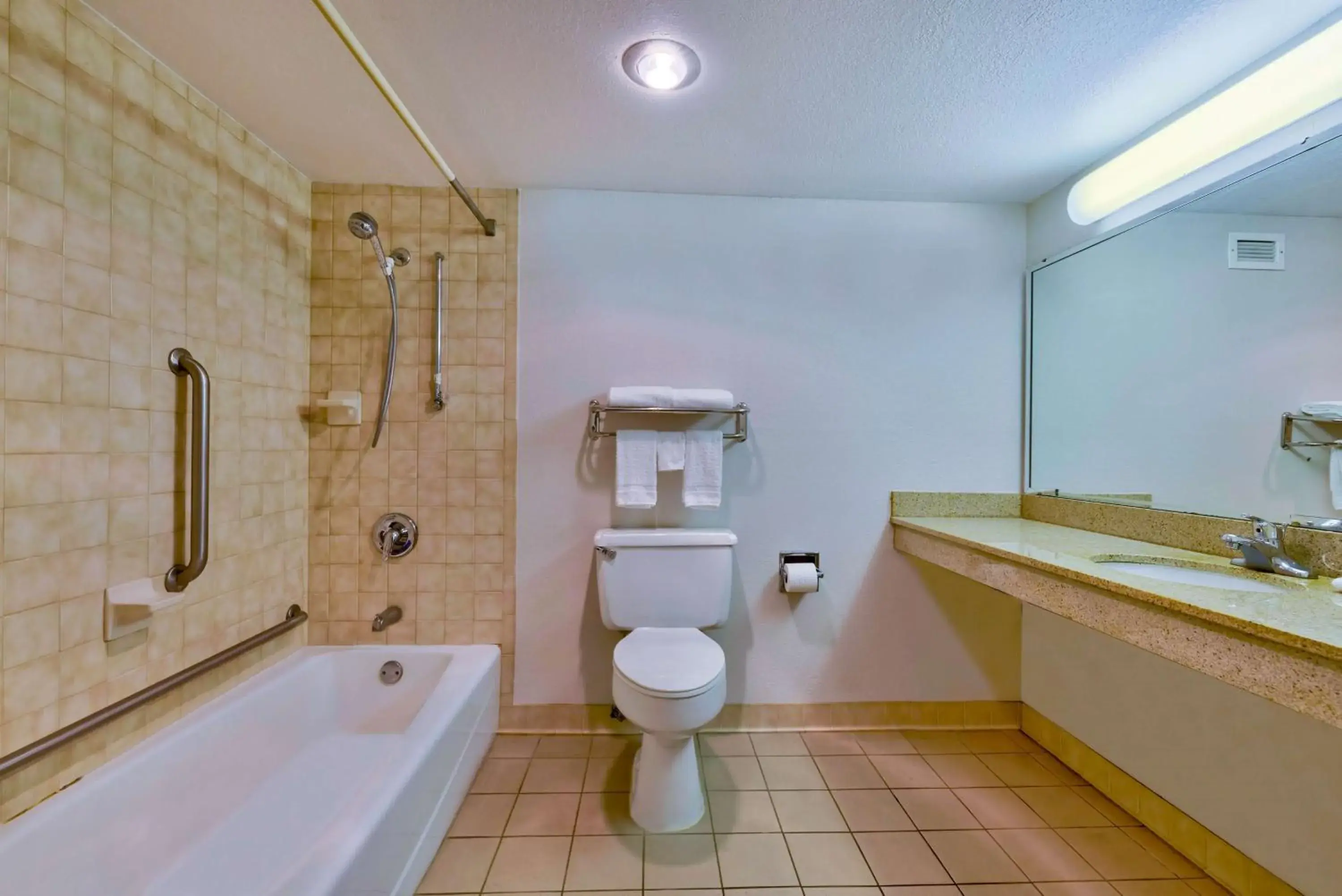 Bathroom in Motel 6 - Bartlesville, OK