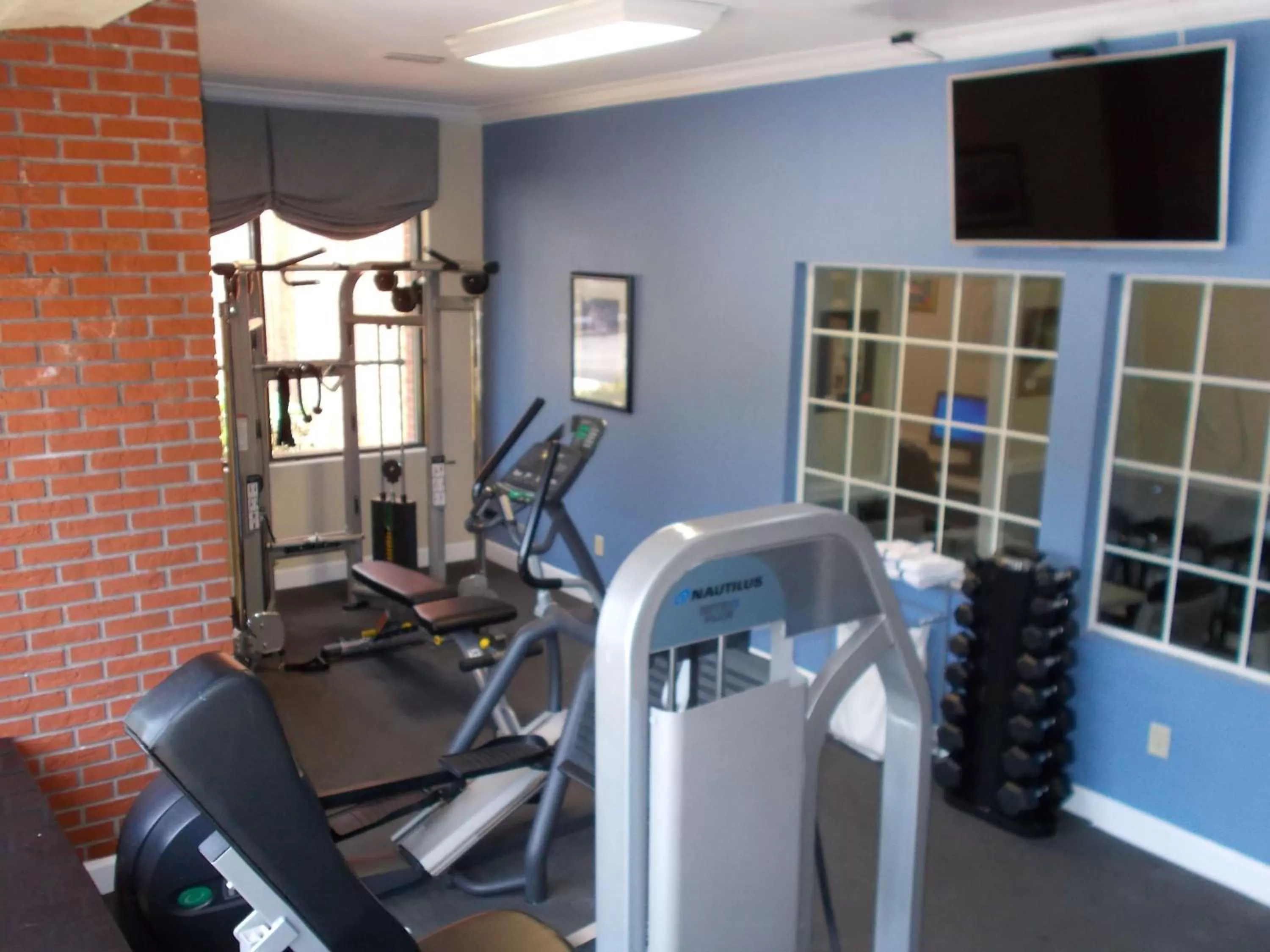 Fitness centre/facilities in SureStay Plus Hotel by Best Western St Marys Cumberland