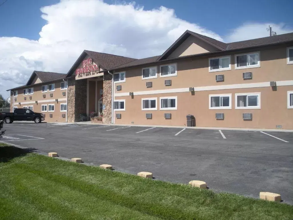 Property building in Red River Inn Silt - Rifle Property building in Red River Inn Silt - Rifle