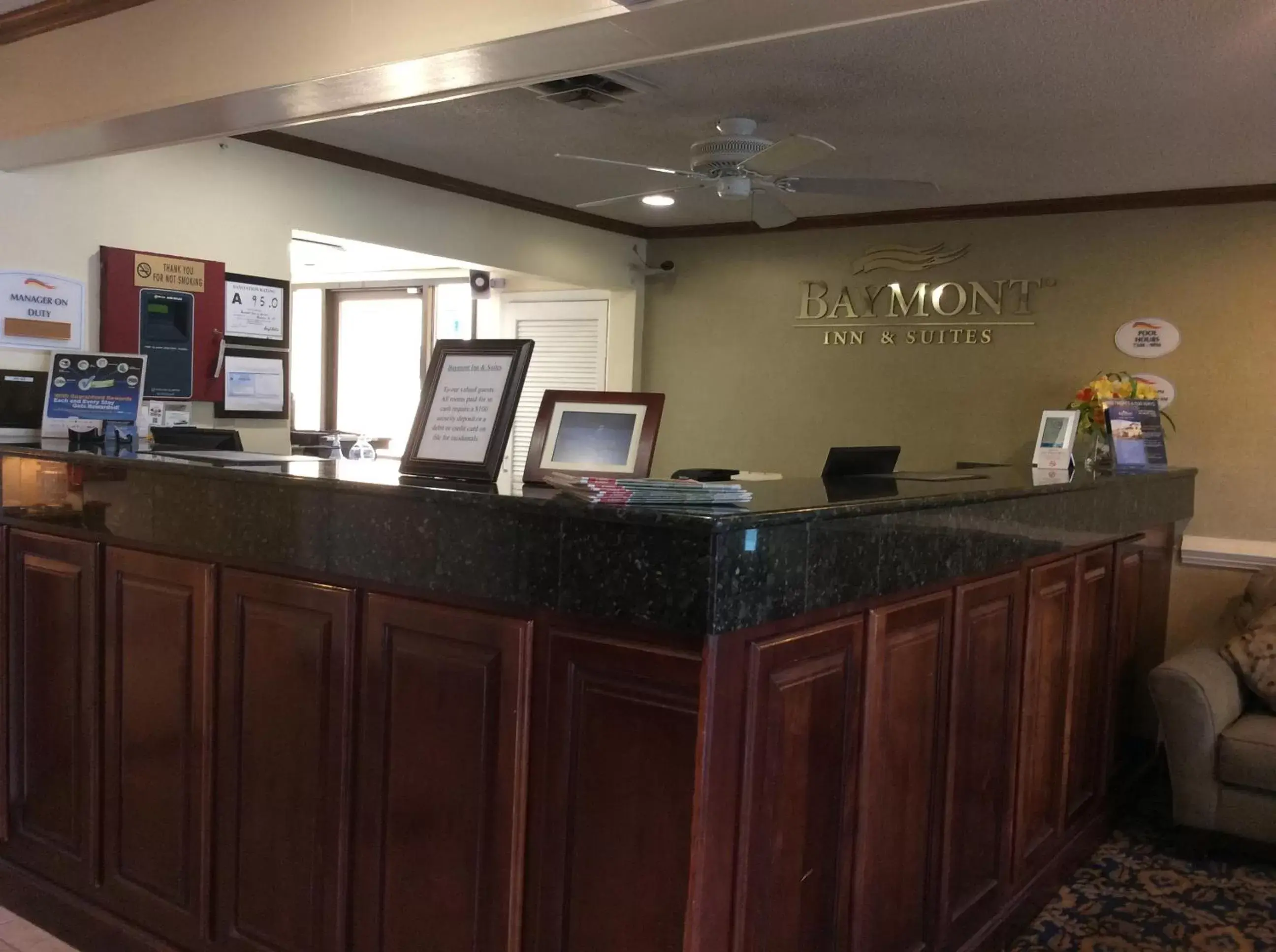 Property building in Baymont by Wyndham Greensboro/Coliseum Property building in Baymont by Wyndham Greensboro/Coliseum