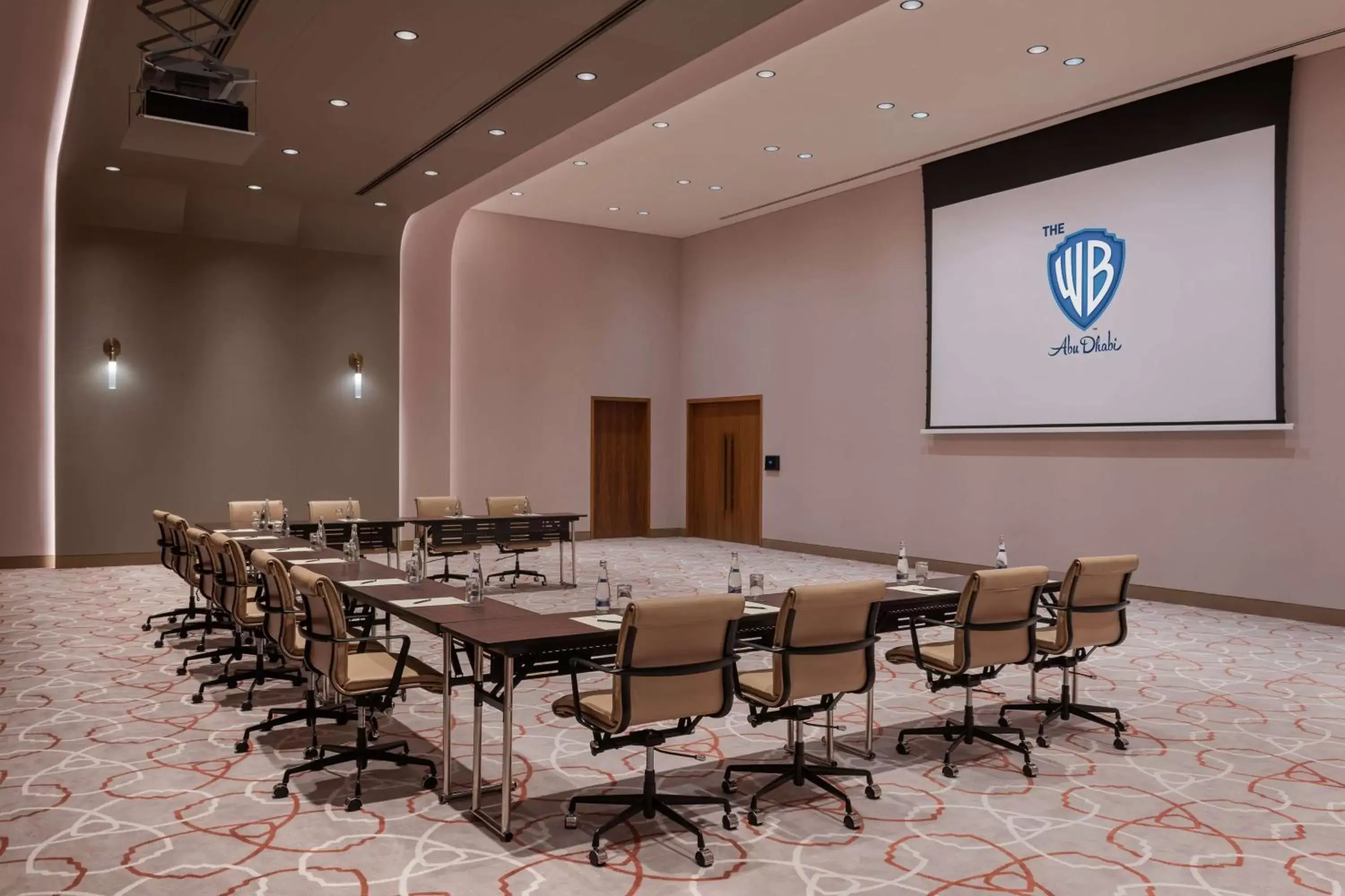 Meeting/conference room in The WB Abu Dhabi, Curio Collection By Hilton