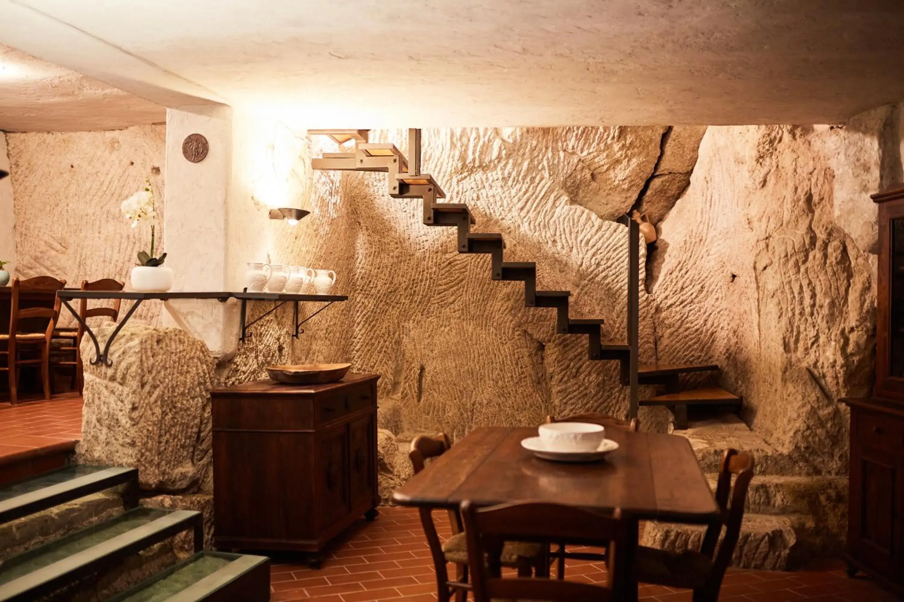 Restaurant/Places to Eat in Albergo La Rocca