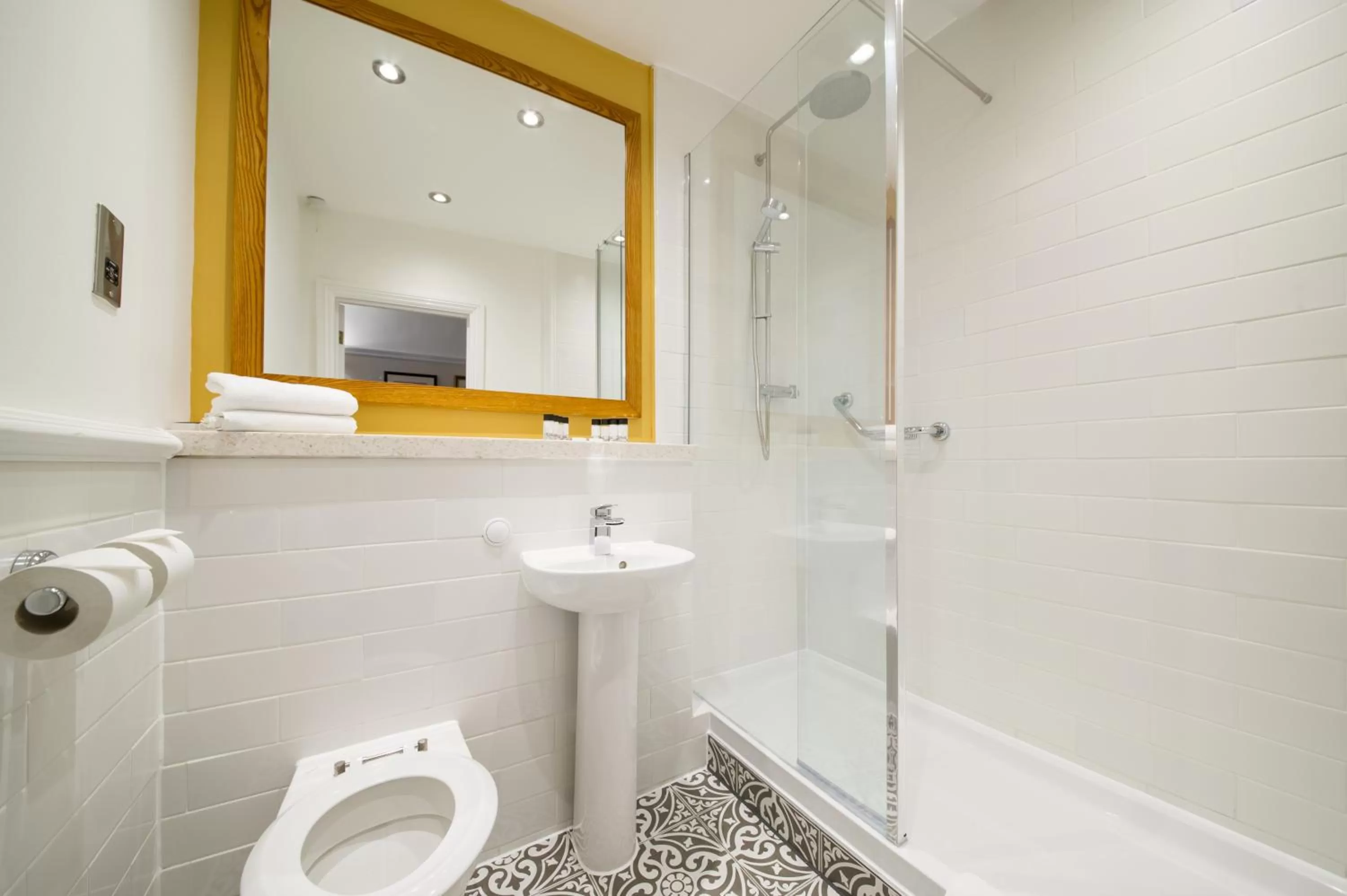 Bathroom in The Colney Fox by Innkeeper's Collection