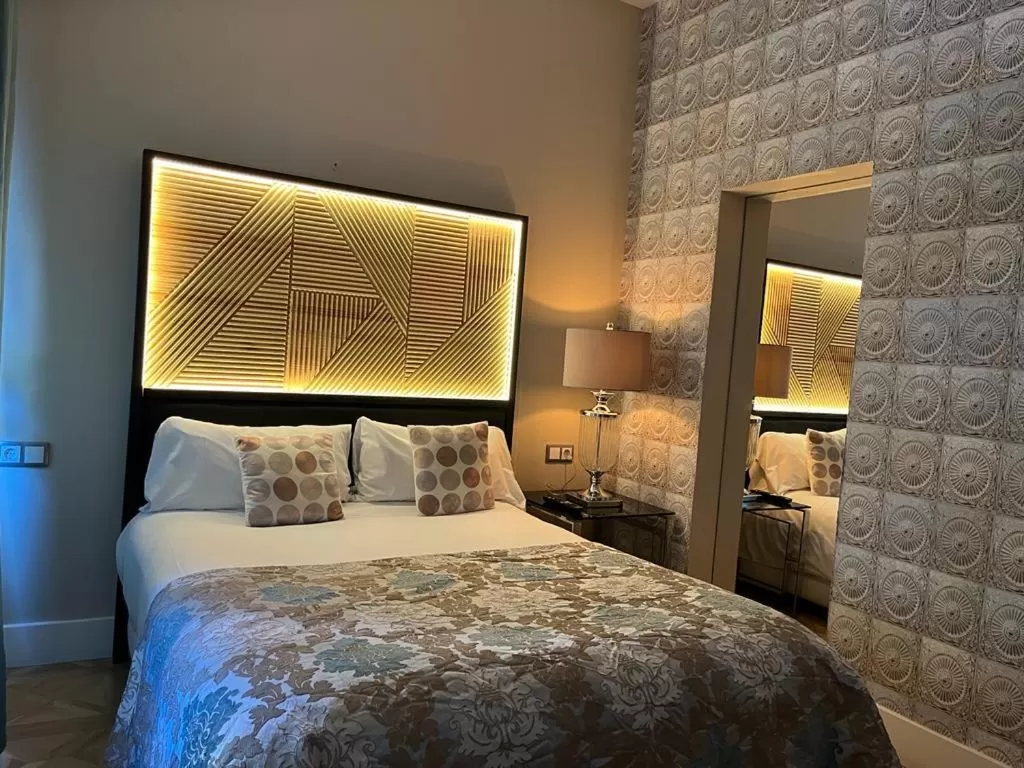 Bed in Hotel Royal Suite Santander