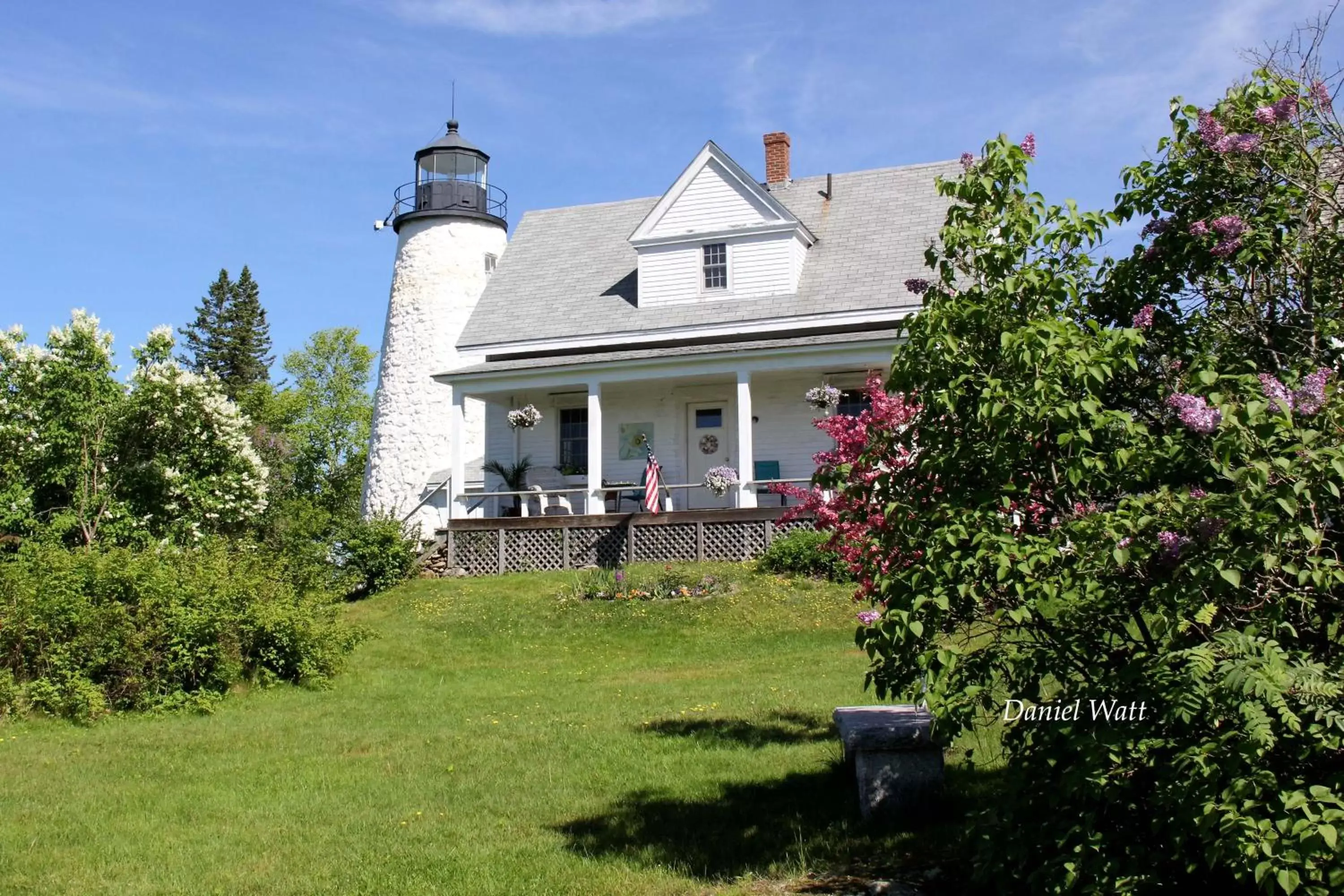 Day, Garden in Bucksport Inn