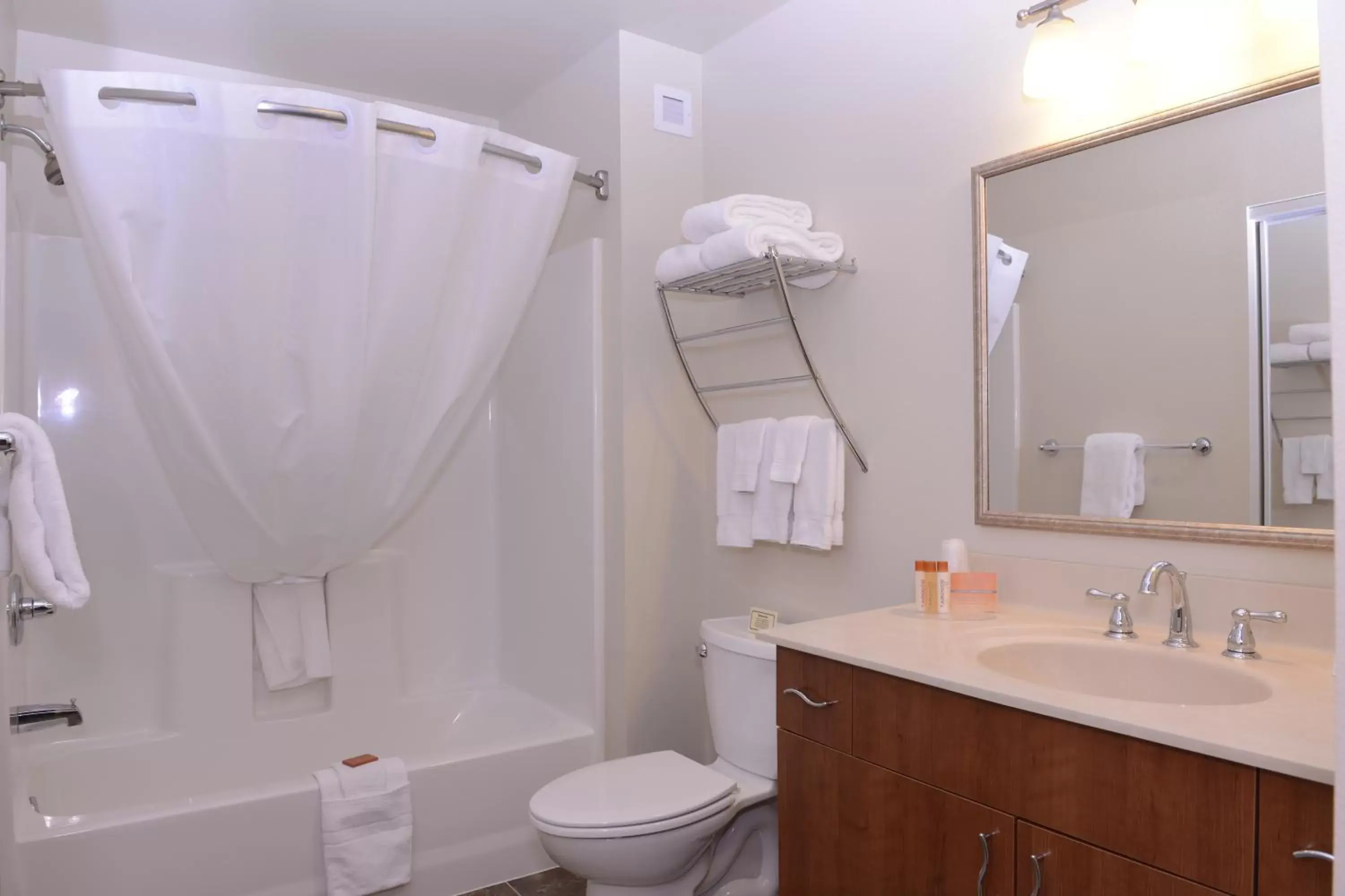 Other, Bathroom in Aspen Suites Hotel Sitka