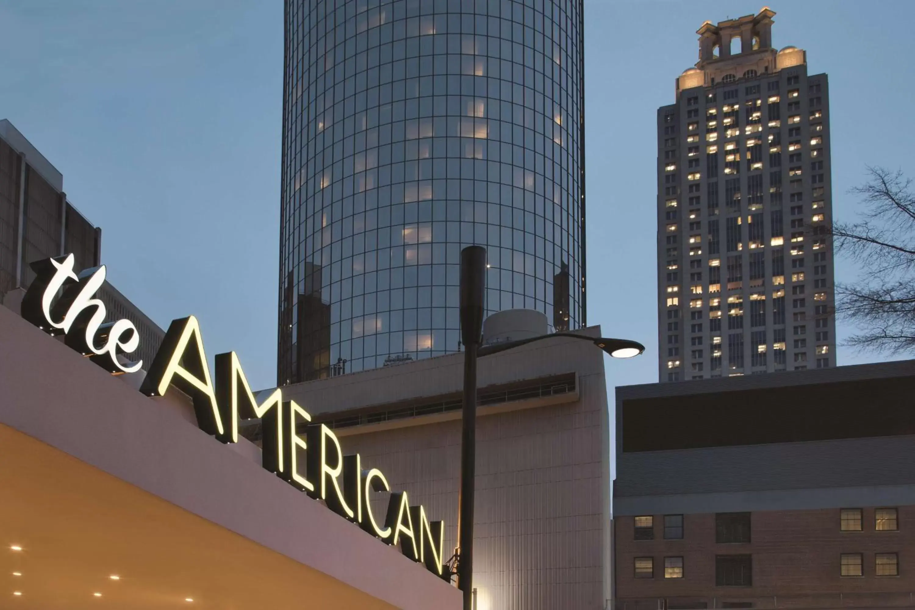 Property Building in The American Hotel Atlanta Downtown-a Doubletree by Hilton