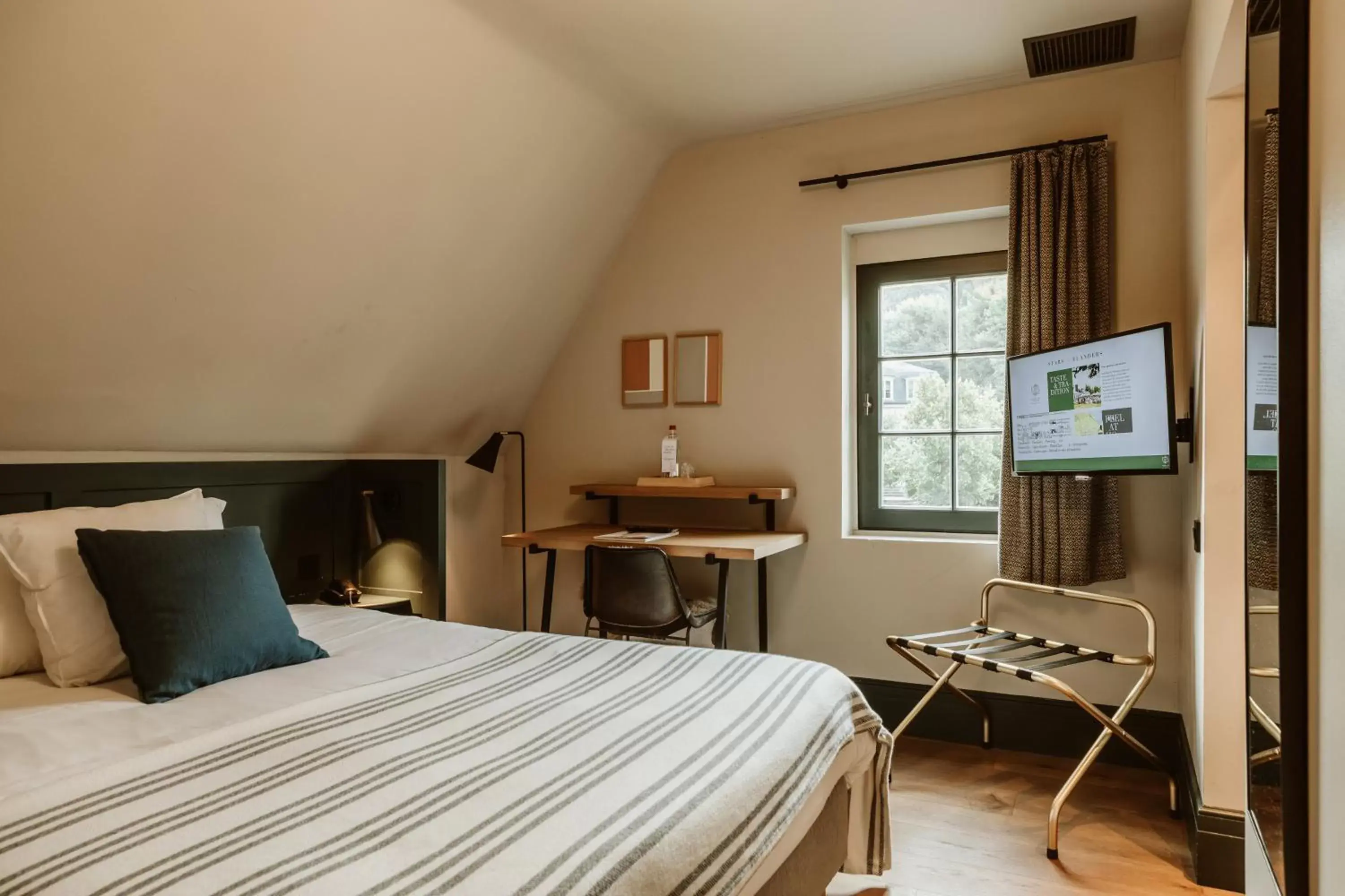 Business Single Room in Auberge du Pêcheur Business Single Room in Auberge du Pêcheur