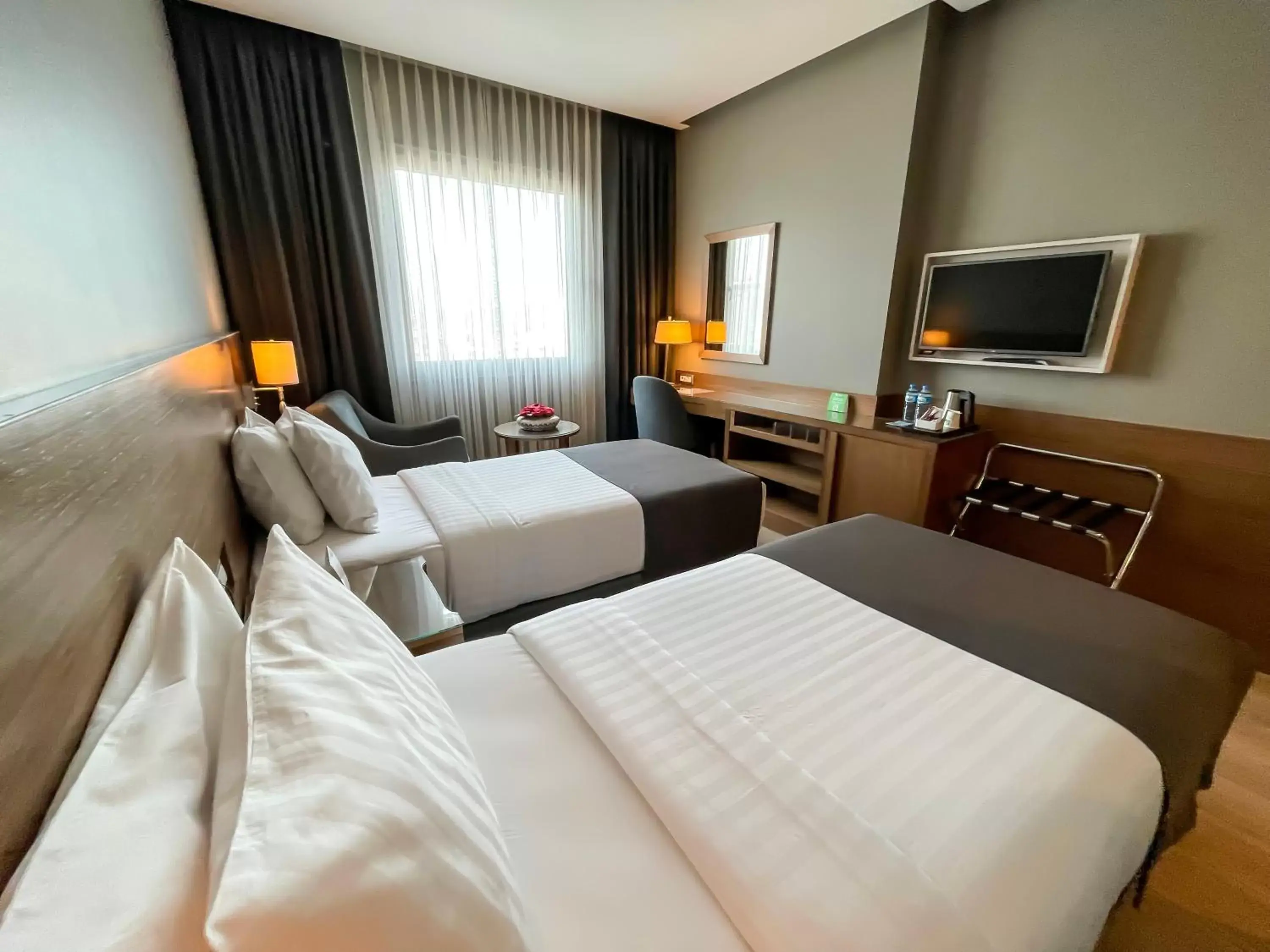 Massage, Bed in Holiday Inn Bursa - City Centre, an IHG Hotel