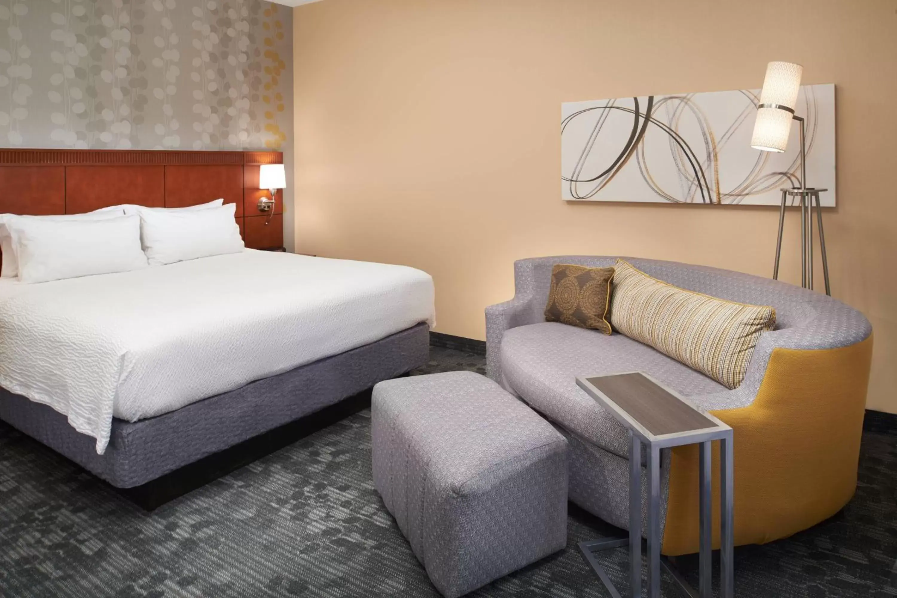 Photo of the whole room in Courtyard by Marriott Minneapolis-St. Paul Airport
